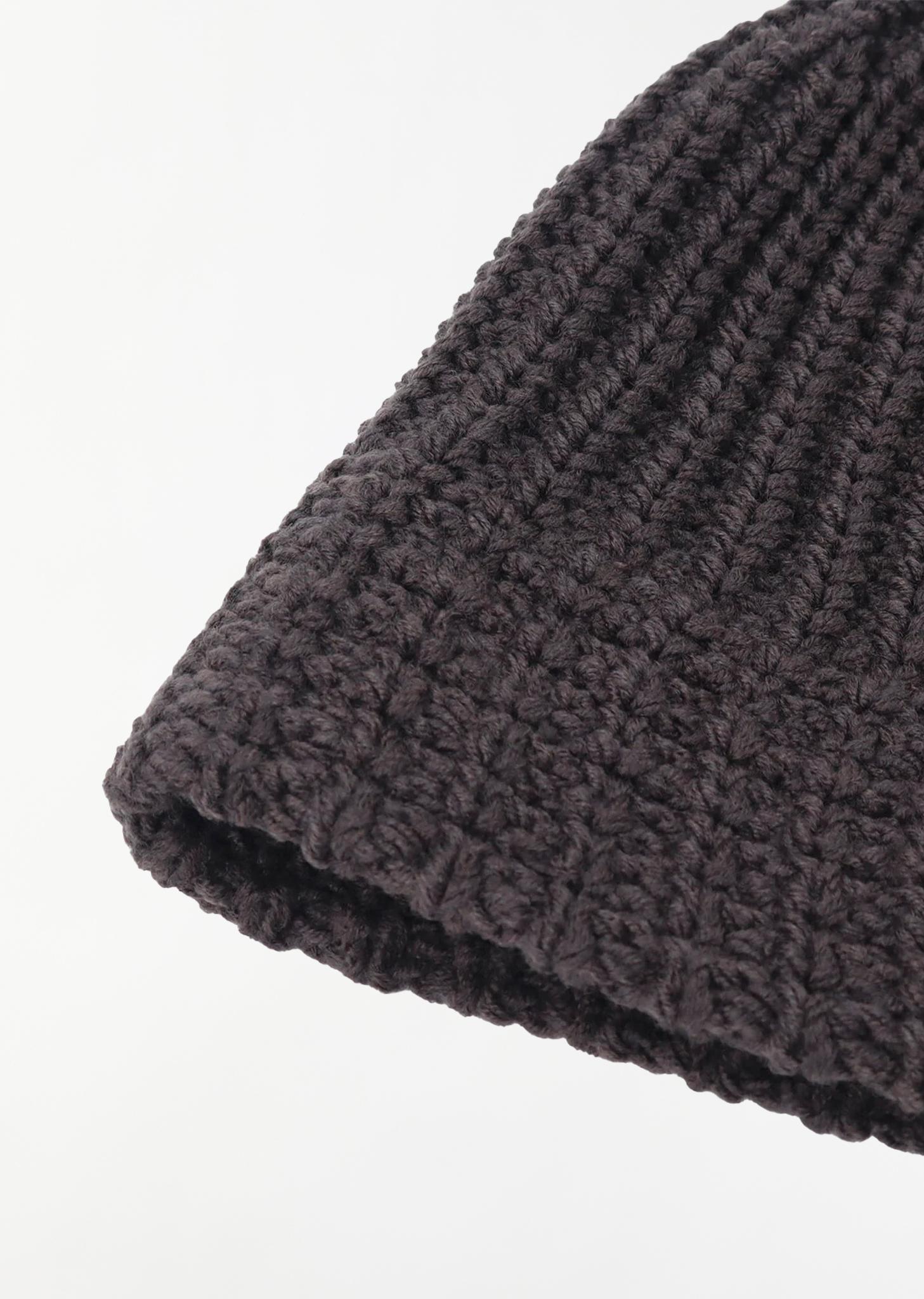 Yohji Yamamoto Femme ニット フライトキャップ STAFF STYLING｜THE SHOP YOHJI YAMAMOTO