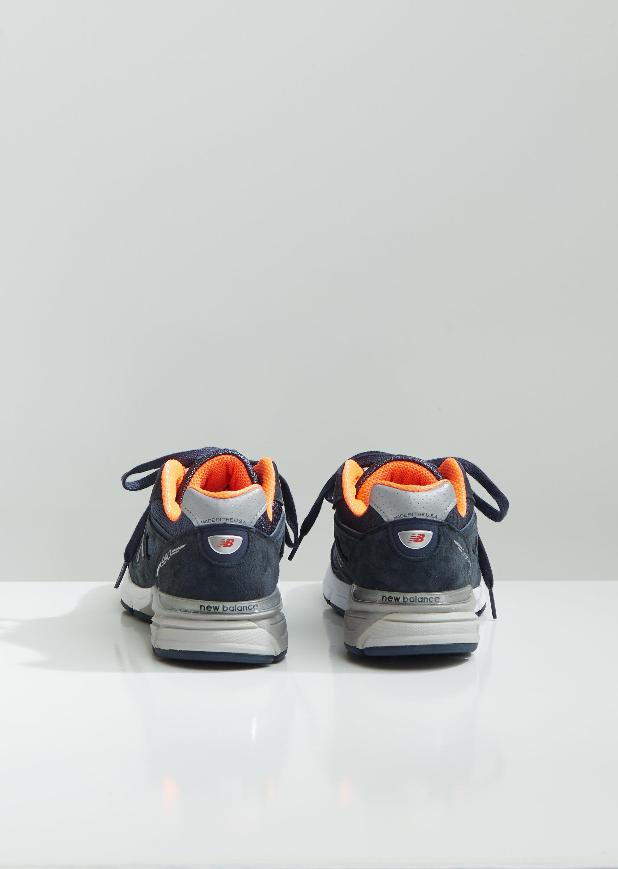 New Balance Lace 990v4 Sneakers in Navy 