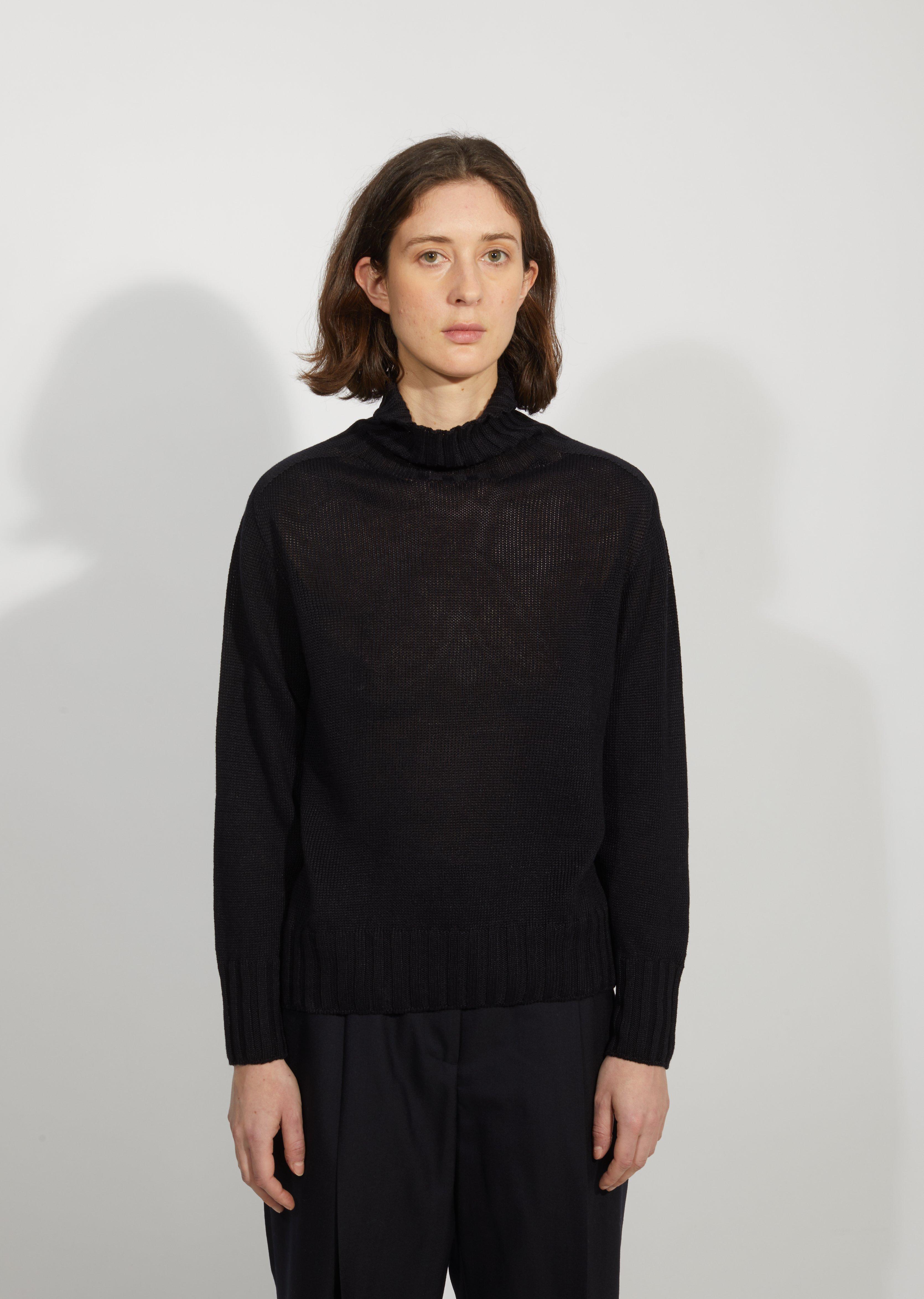 Margaret Howell Linen & Cotton Wide Rollneck Sweater in Dark Navy (Blue