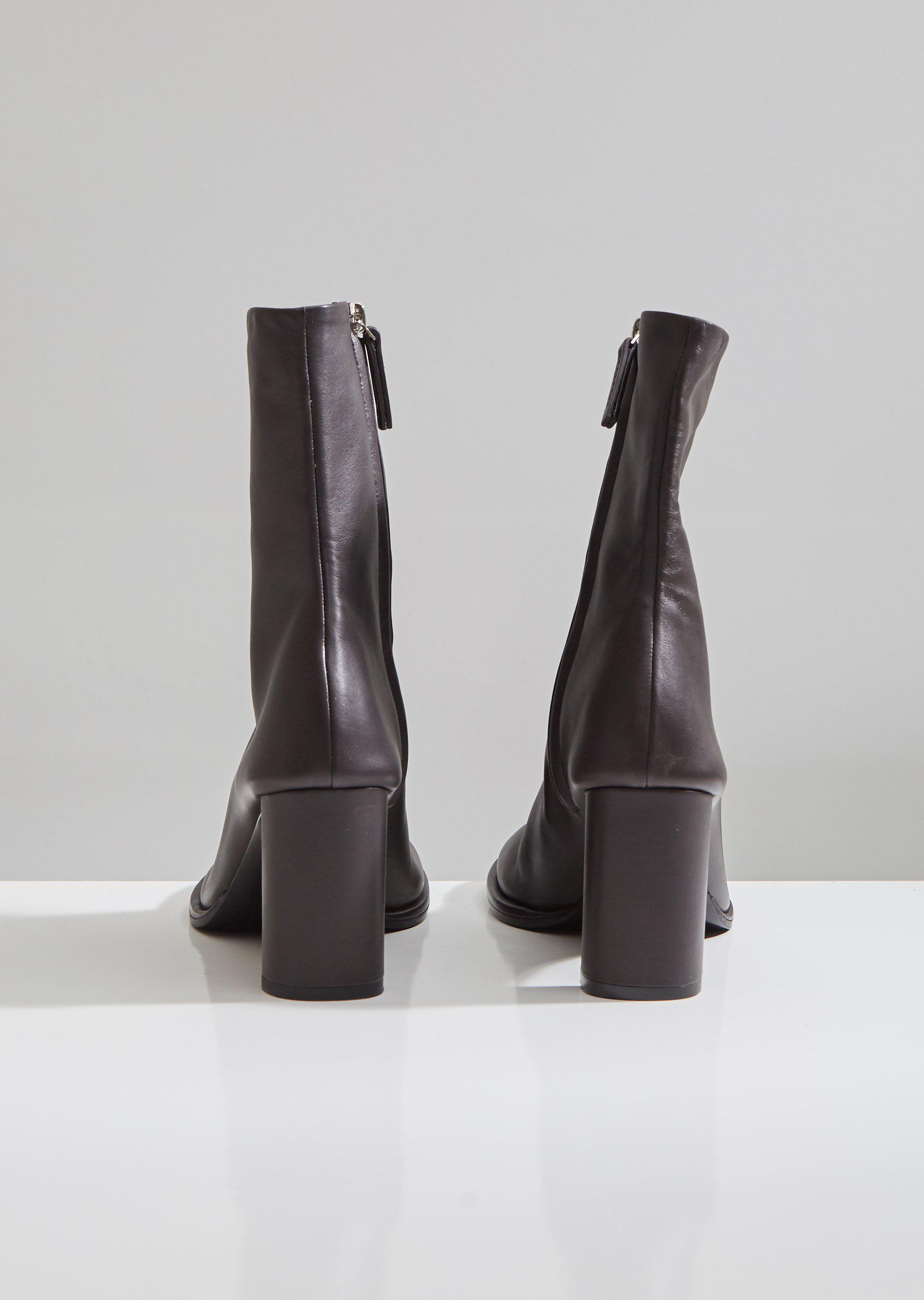 the row zip boots
