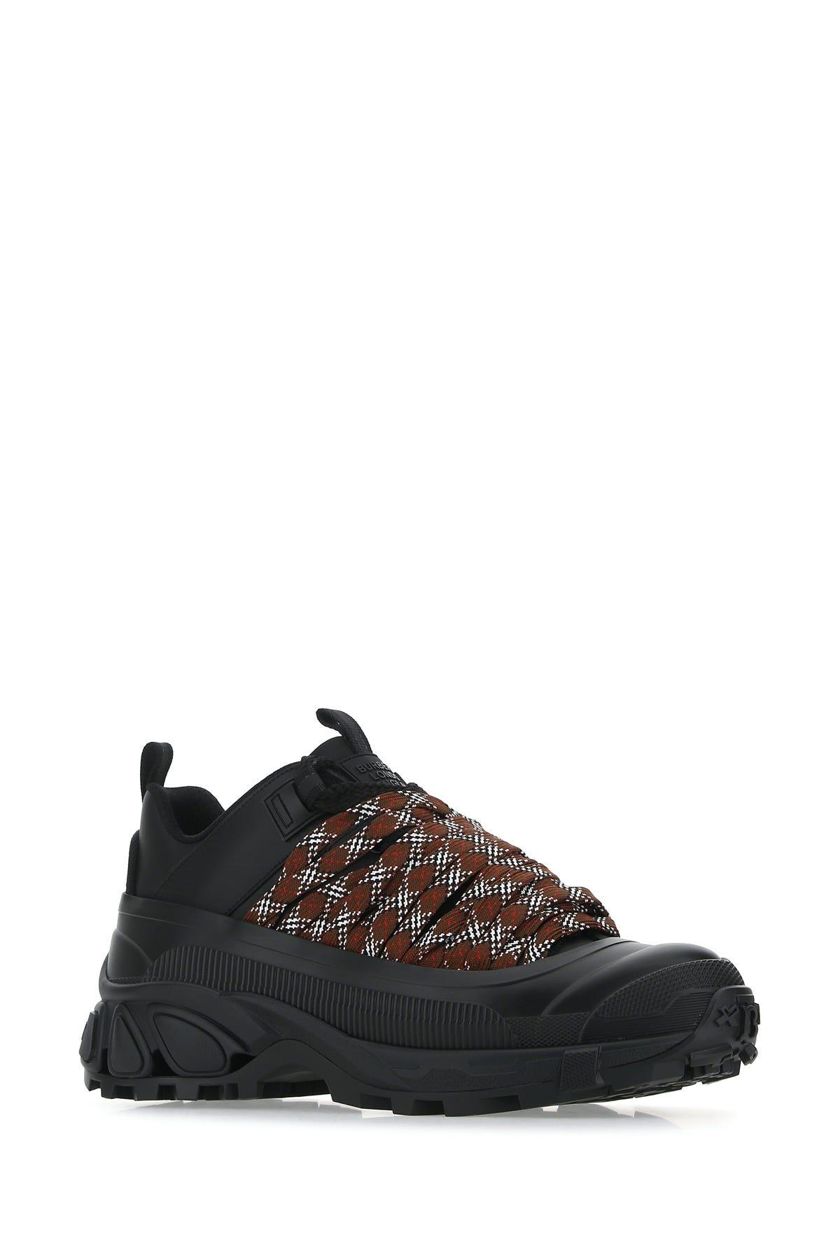 Burberry arthur sneaker 40 sales
