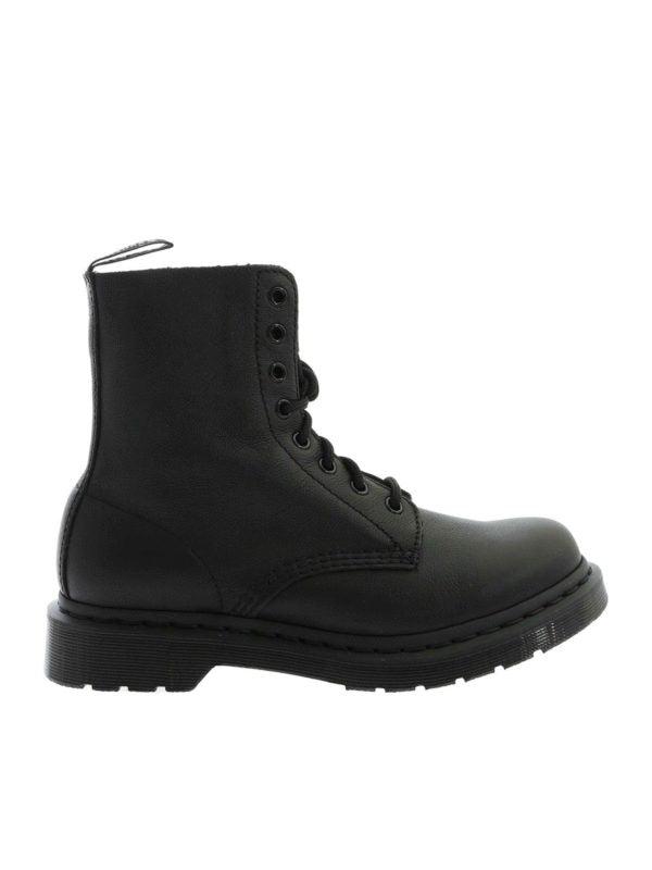 Dr. Martens Boots in Black Lyst