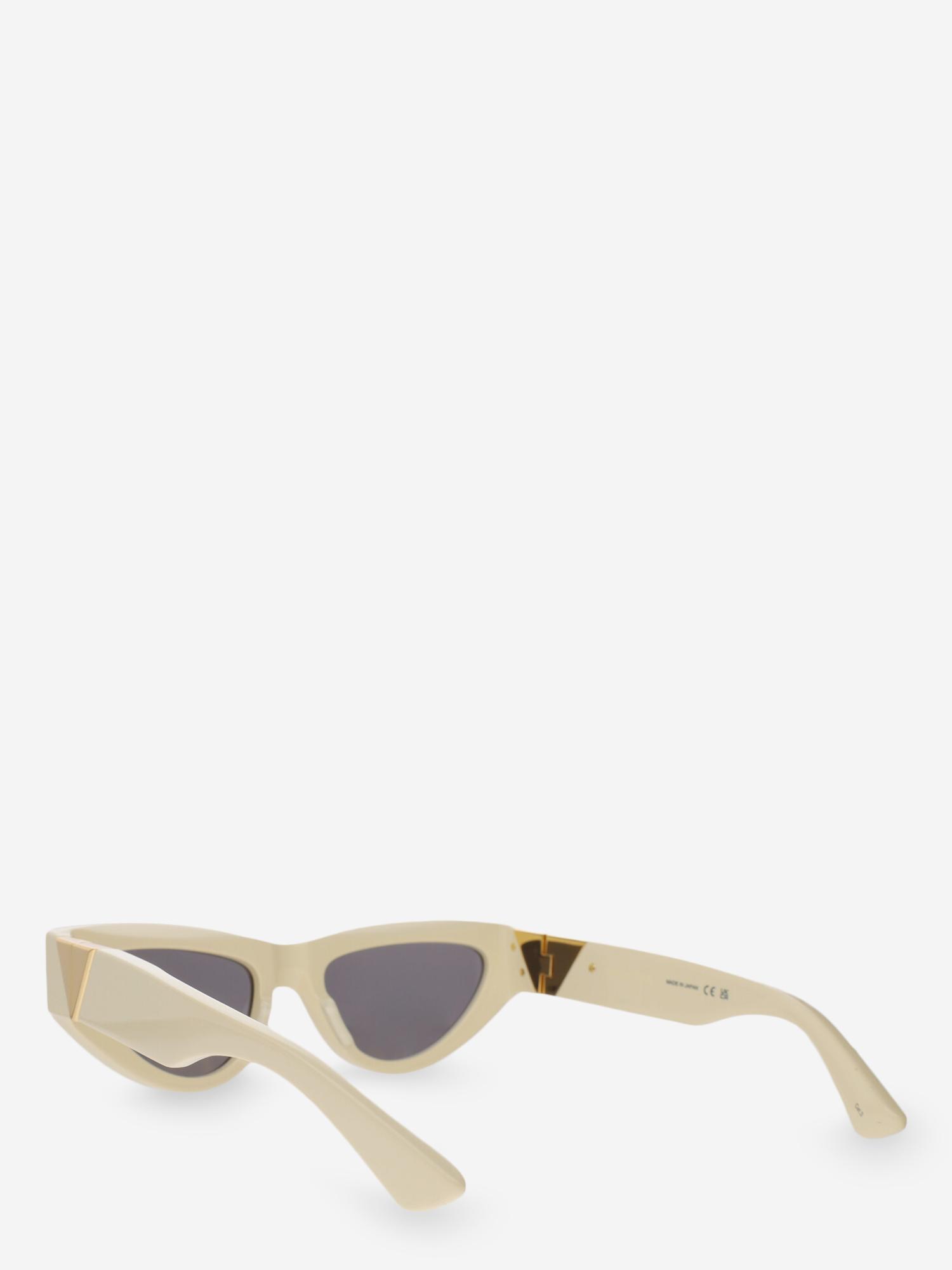 Bottega Veneta “Cyclone 11” Sunglasses in White