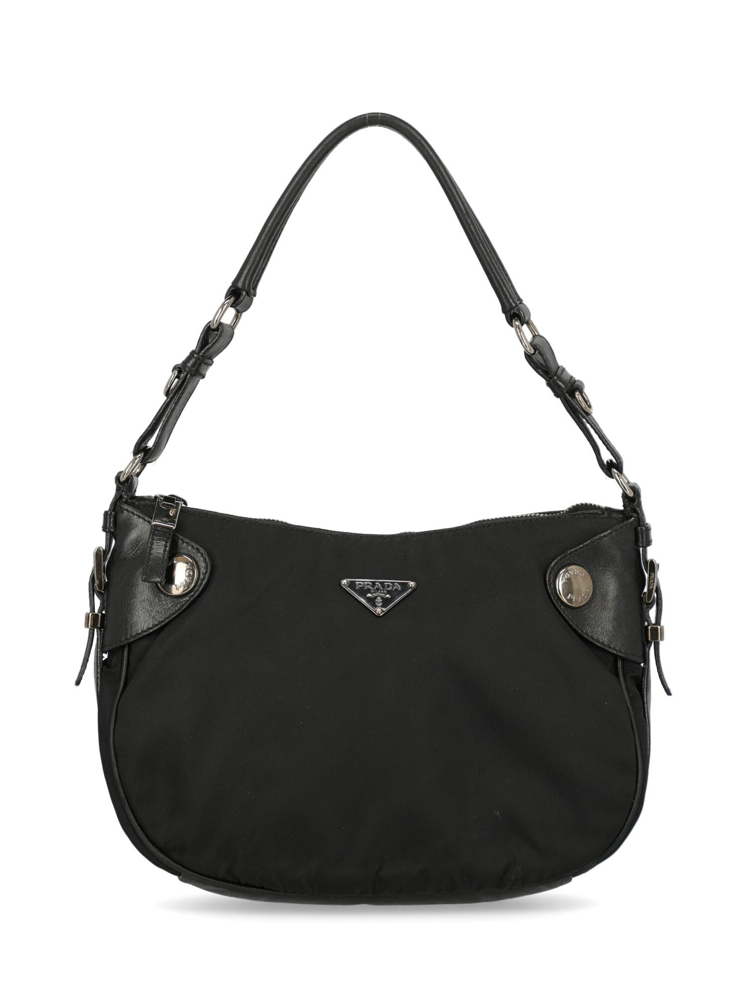 prada shoulder bags in black