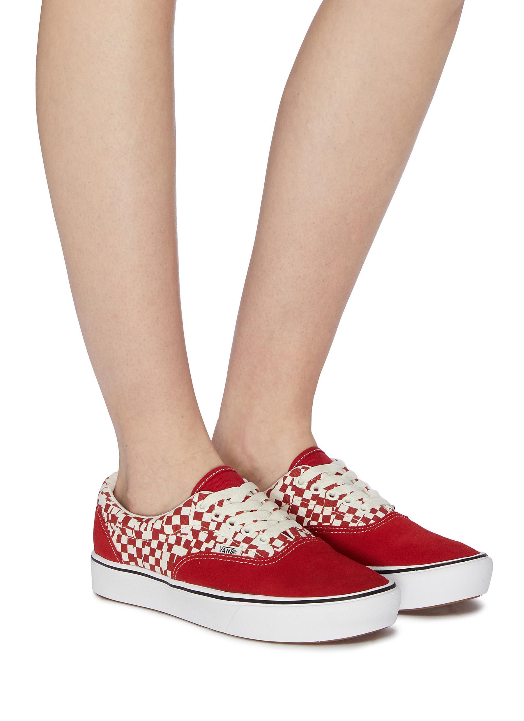 vans comfycush checkerboard era
