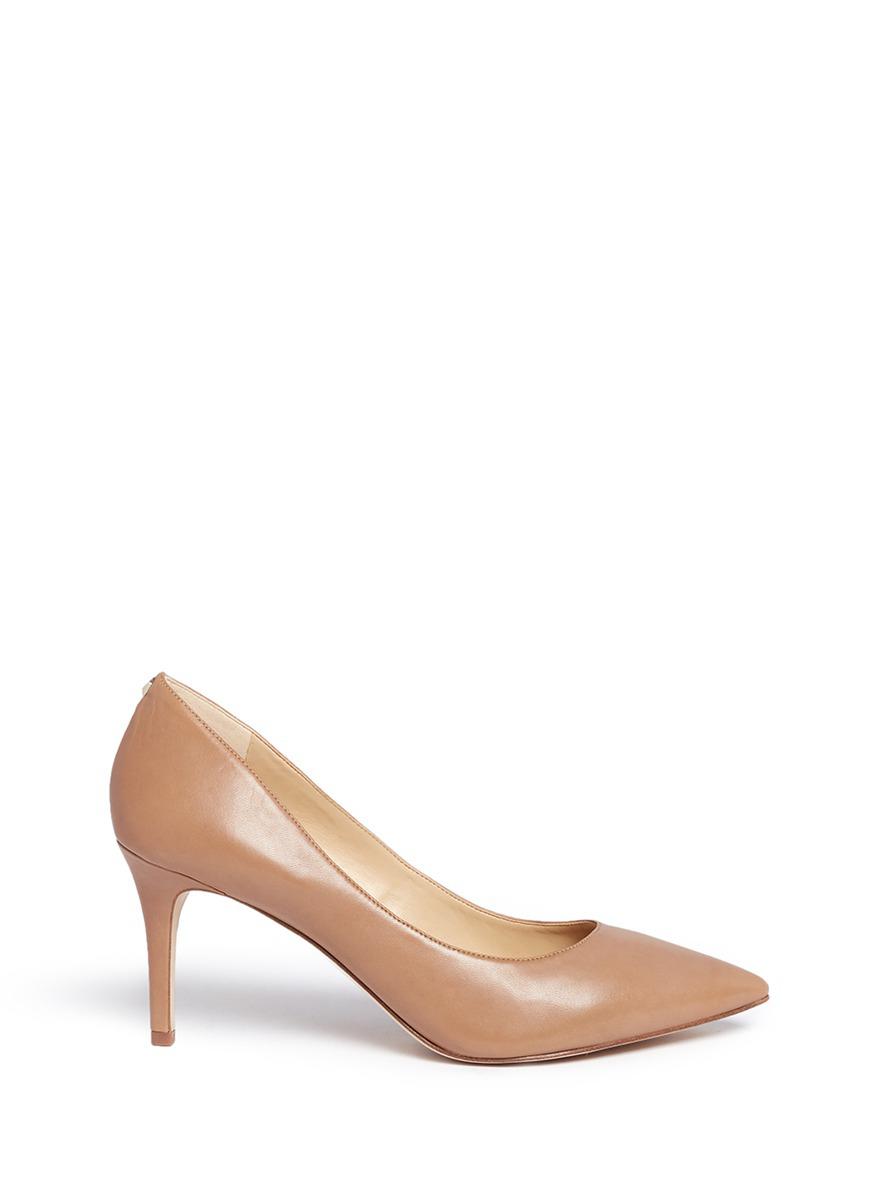 dark tan pumps