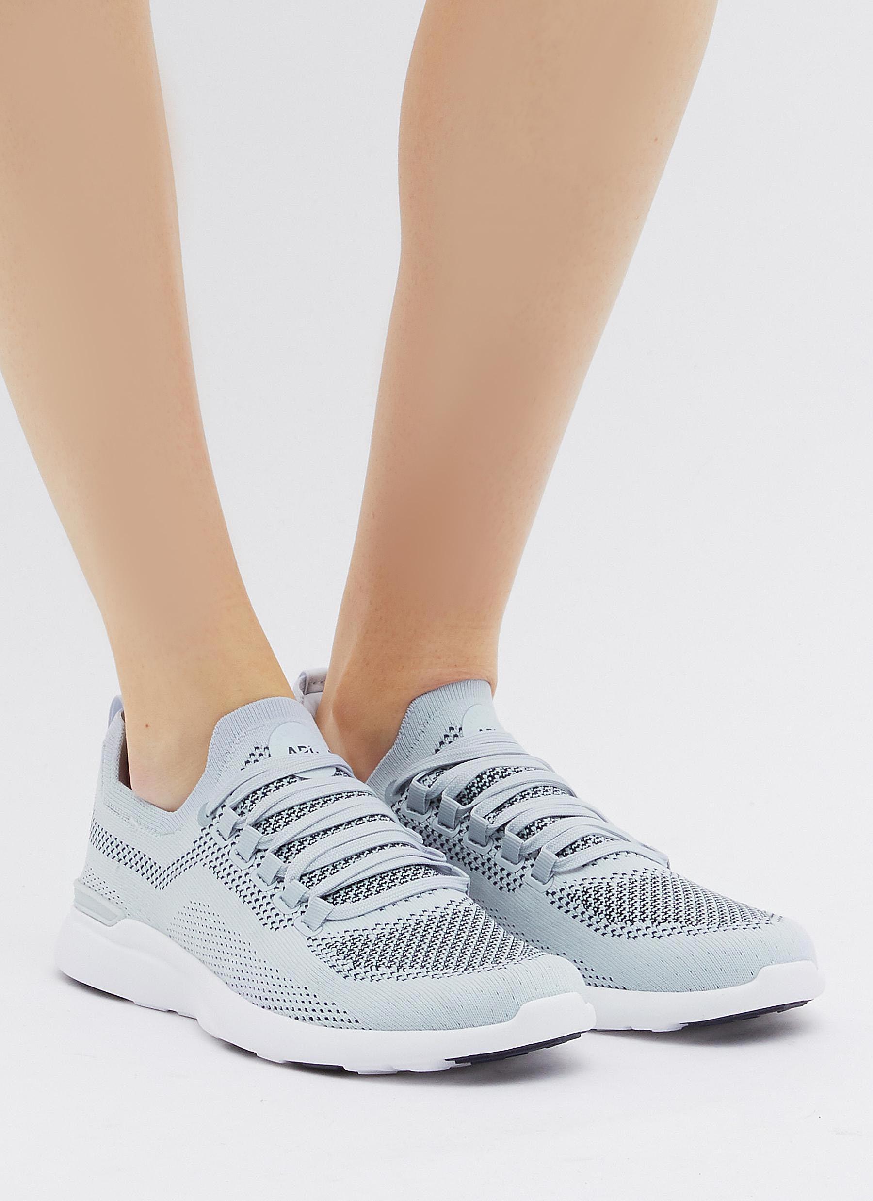 women's techloom breeze