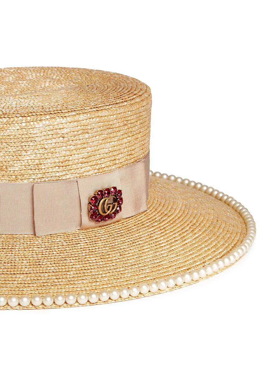 Gucci Glass Pearl Logo Brooch Straw Boater Hat in Natural | Lyst