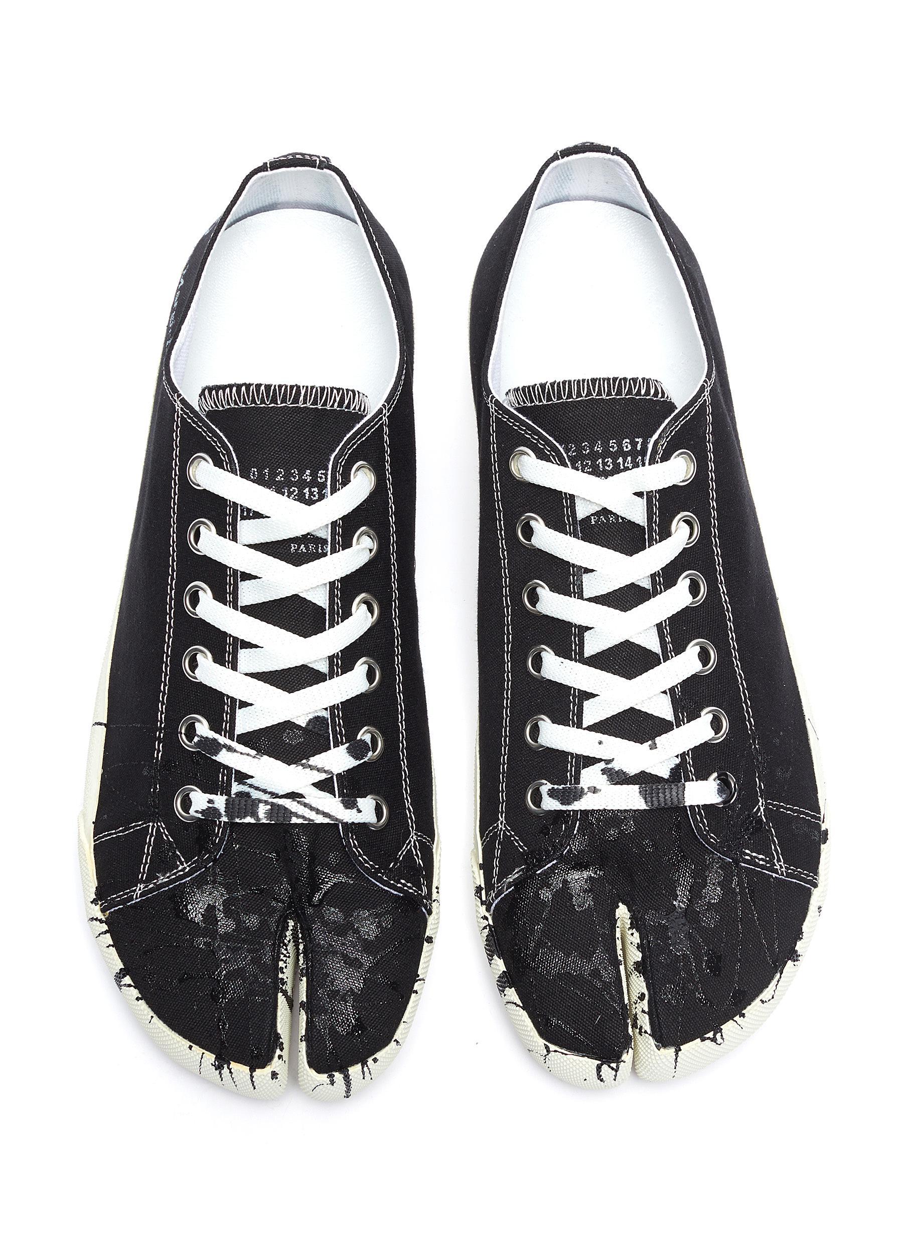 Maison Margiela 'tabi' Paint Splatter Canvas Sneakers in Black for Men |  Lyst