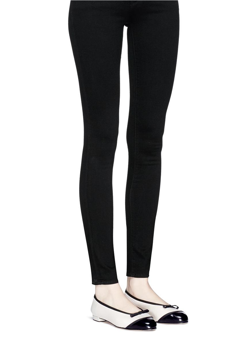 stuart weitzman capture leather ballet flats