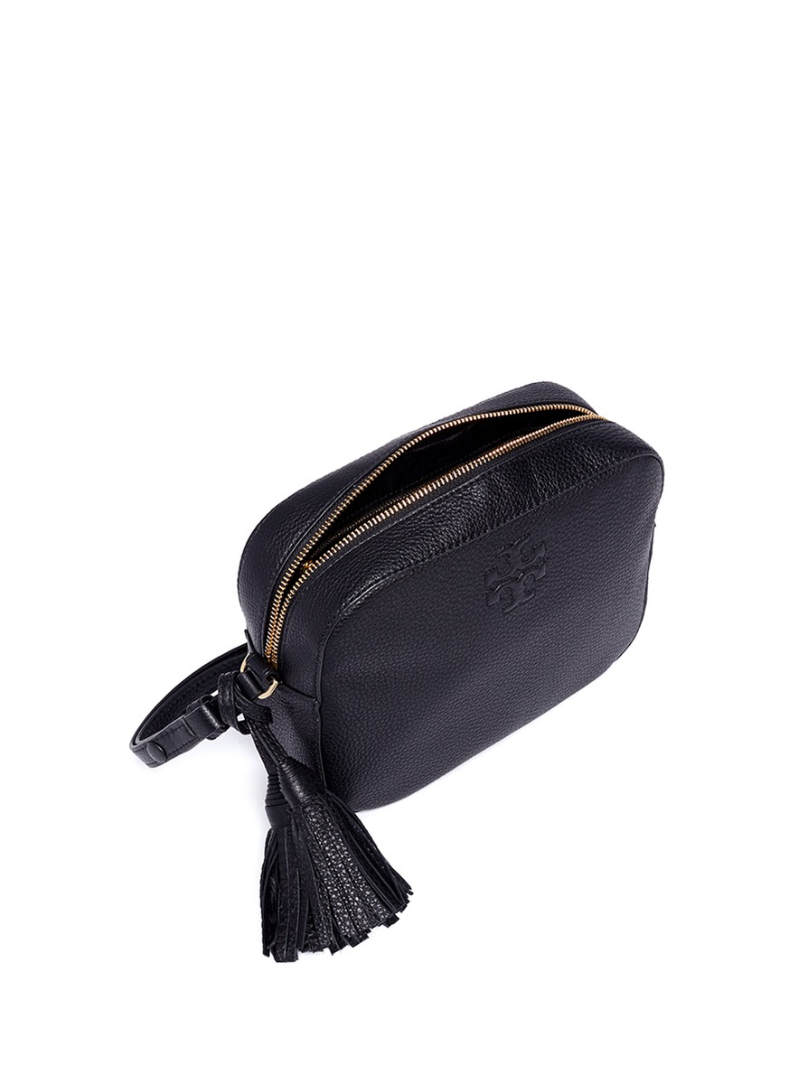 Tory Burch &#39;thea&#39; Pebbled Leather Crossbody Tassel Bag in Black - Lyst