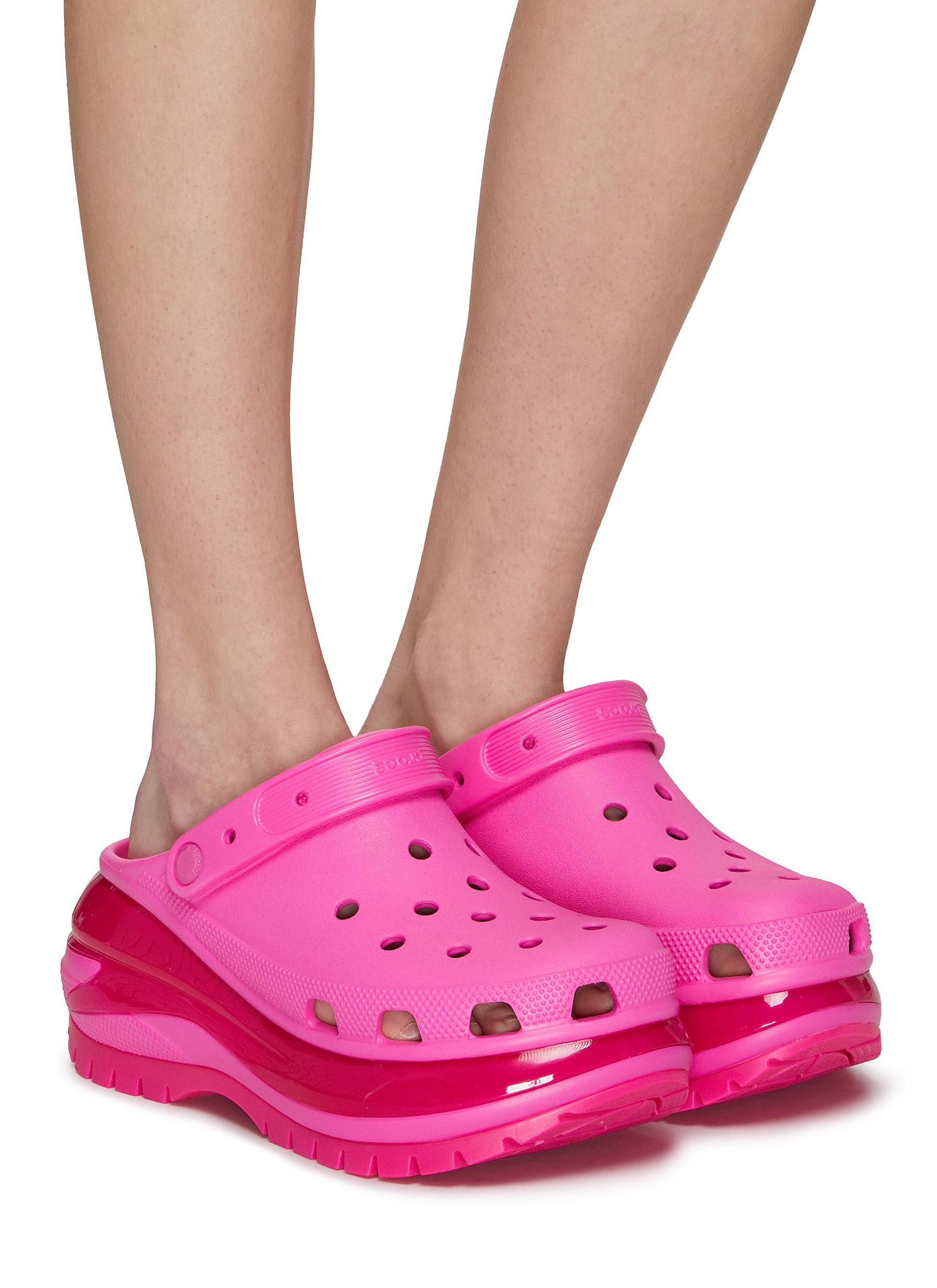 Crocs™ 'mega Crush Clog' Platform Sandals in Pink | Lyst