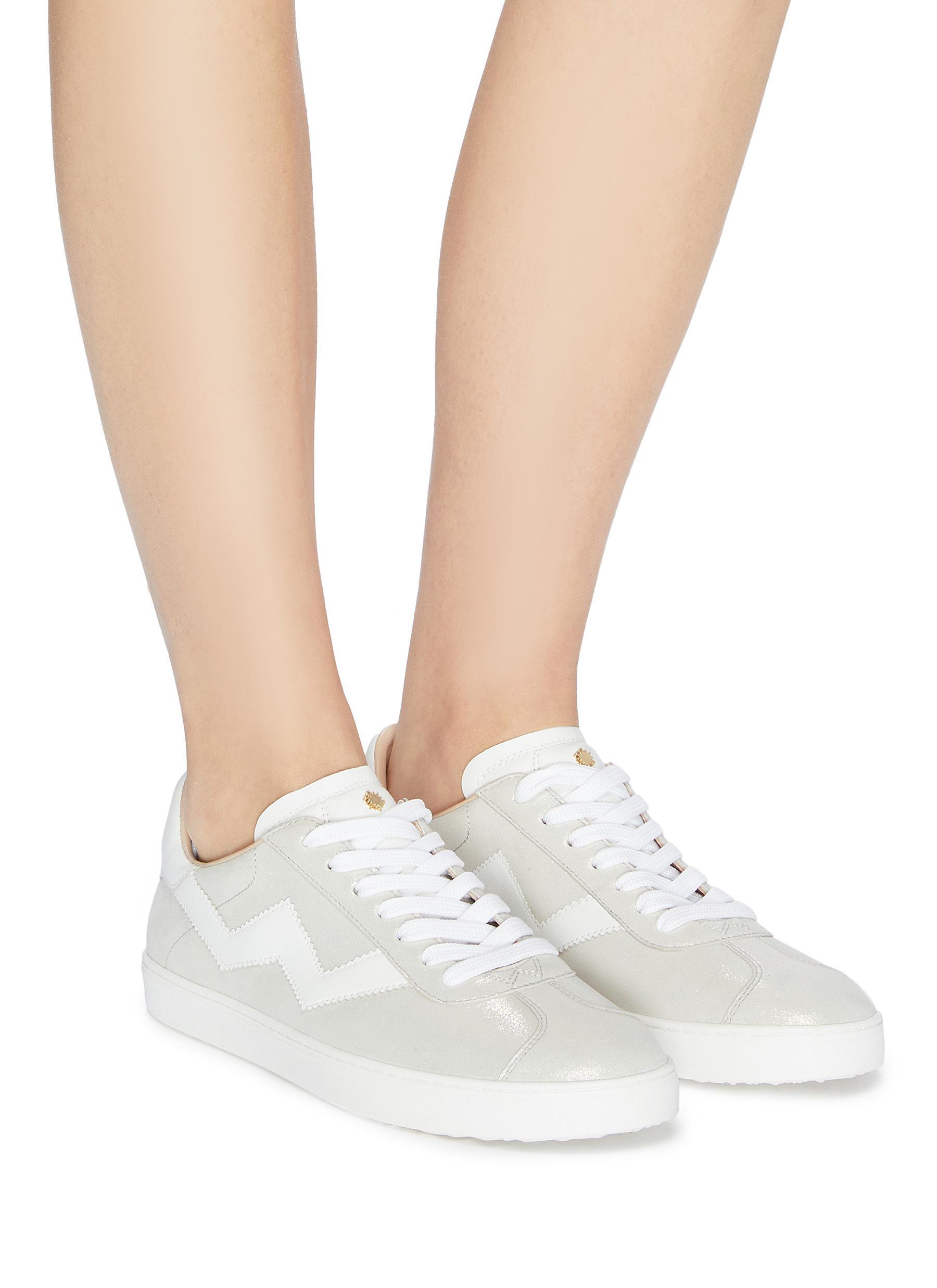 Stuart Weitzman 'daryl' Low Top Leather Sneakers in Grey (Gray) - Lyst