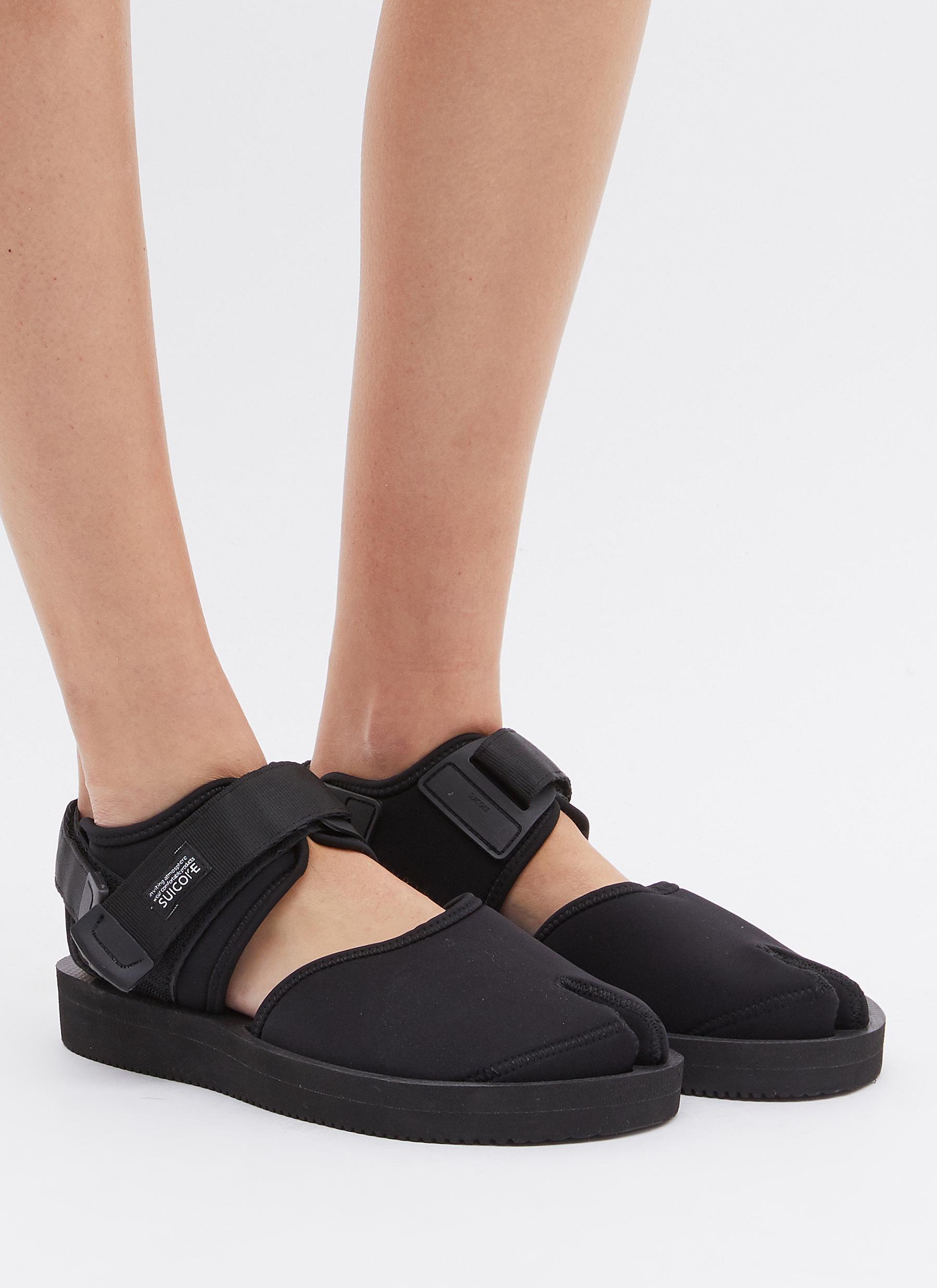Suicoke 'bita-v' Tabi Sandals in Black | Lyst