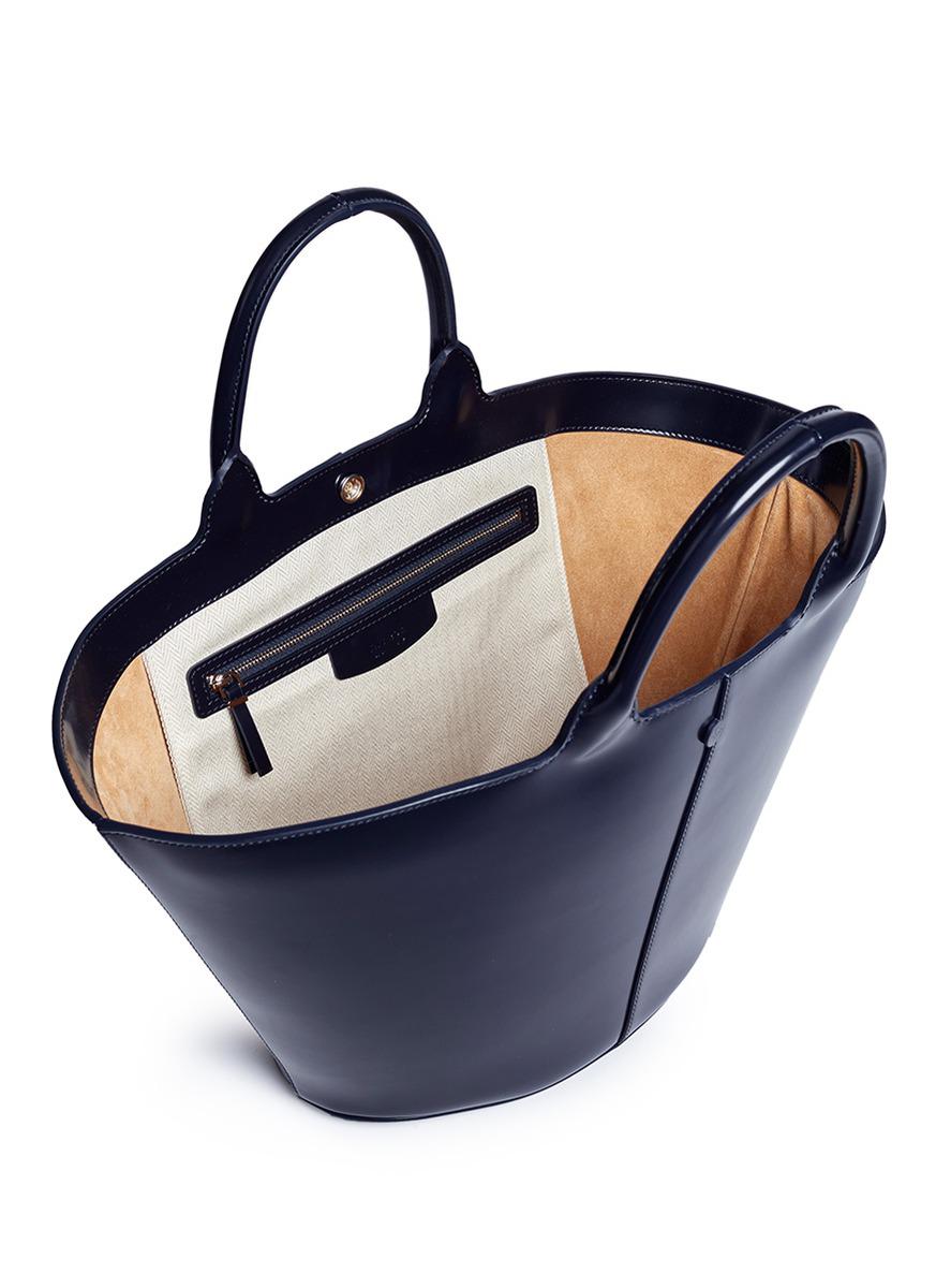 the row tote