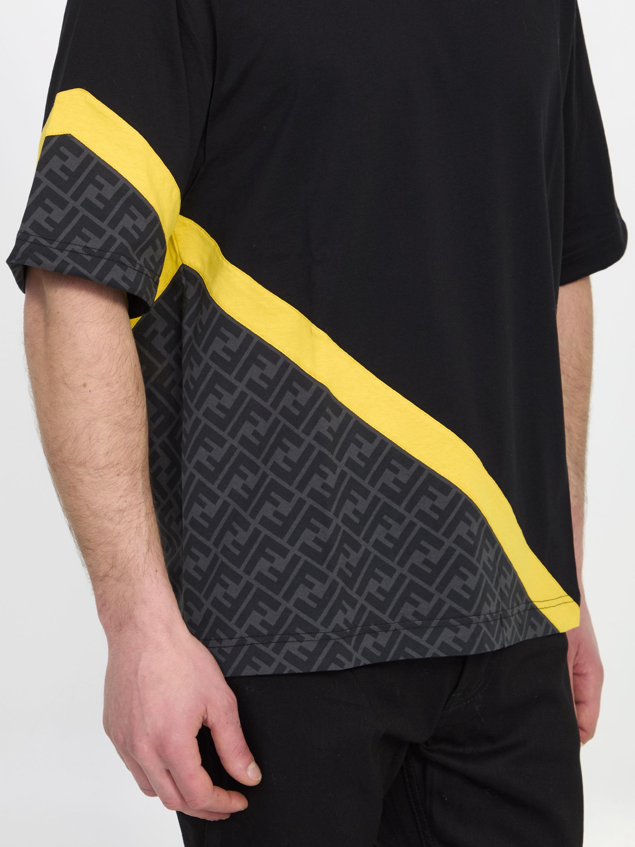 fendi-Black-Jersey-T-shirt.jpeg fendi-Black-Jersey-T-shirt.jpeg