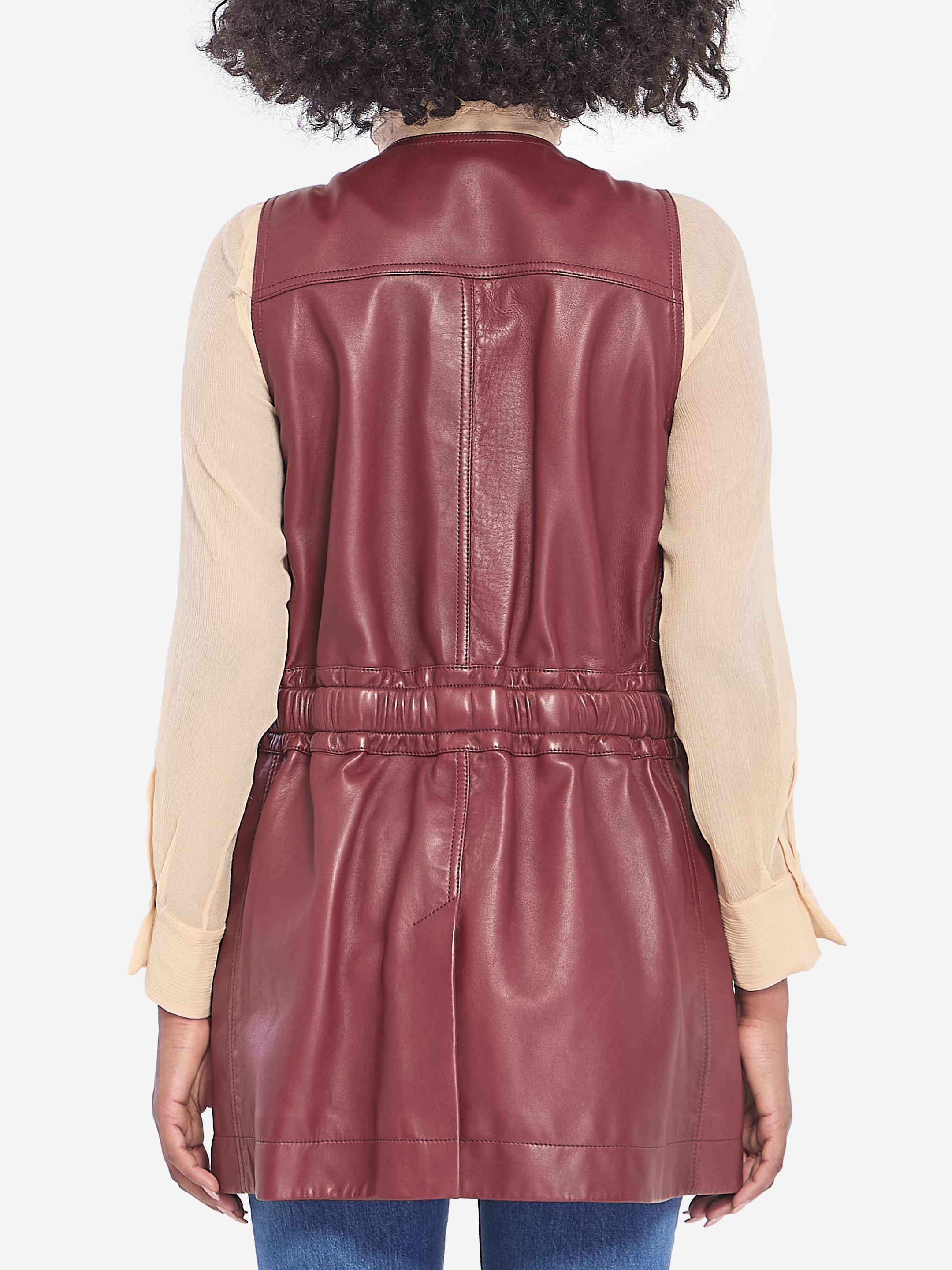 【CHLOE】BURGUNDY LEATHER UTILITY VEST●CH25UCG0121127N Chloé Burgundy Leather Utility Vest – LOZURI®