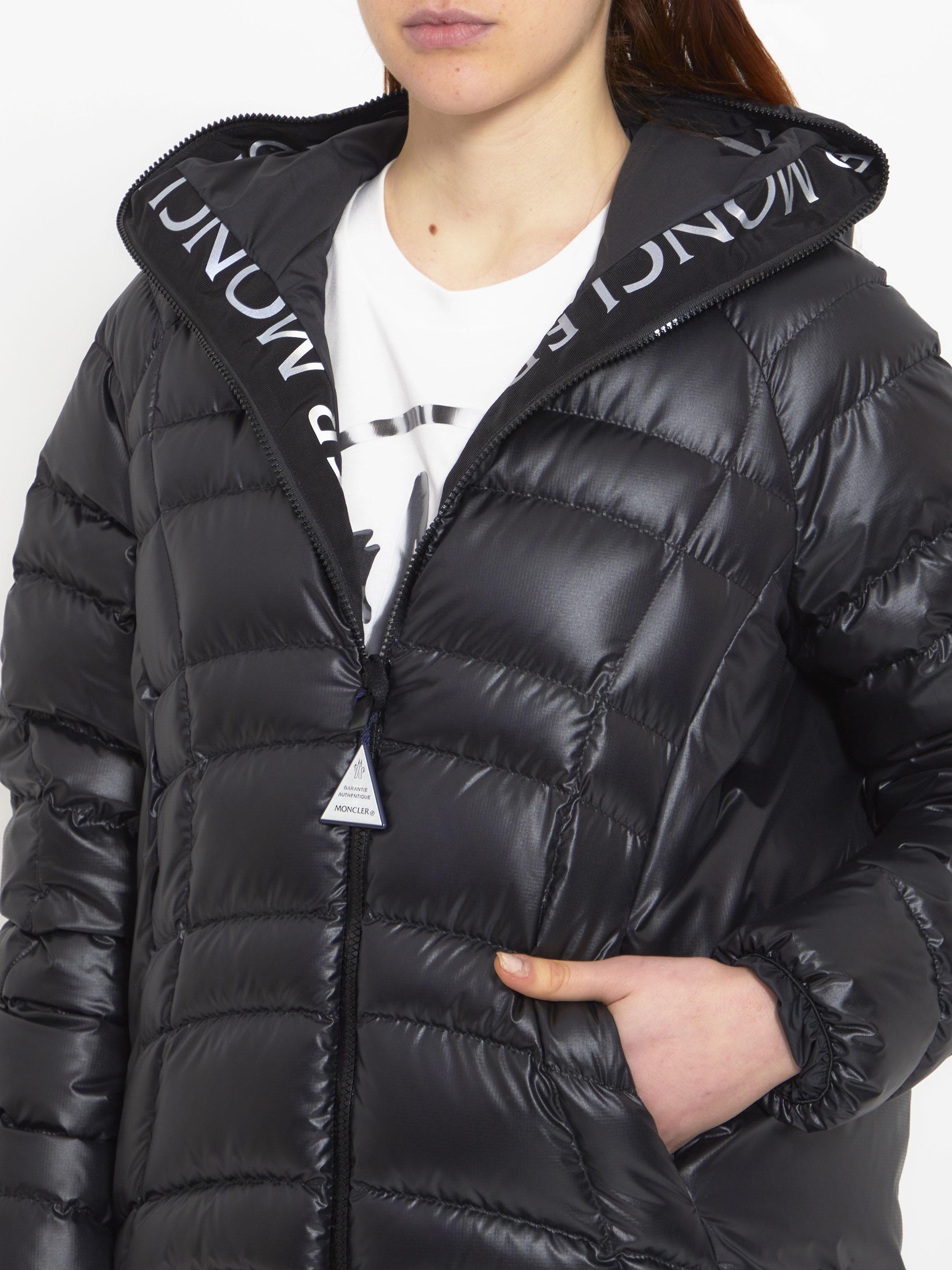Moncler Narlay Short Down Jacket in Black | Lyst