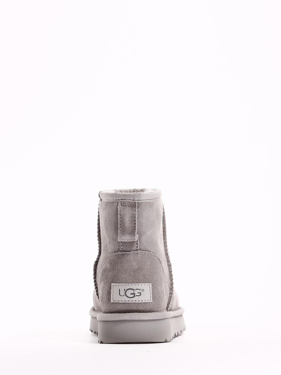 light grey uggs