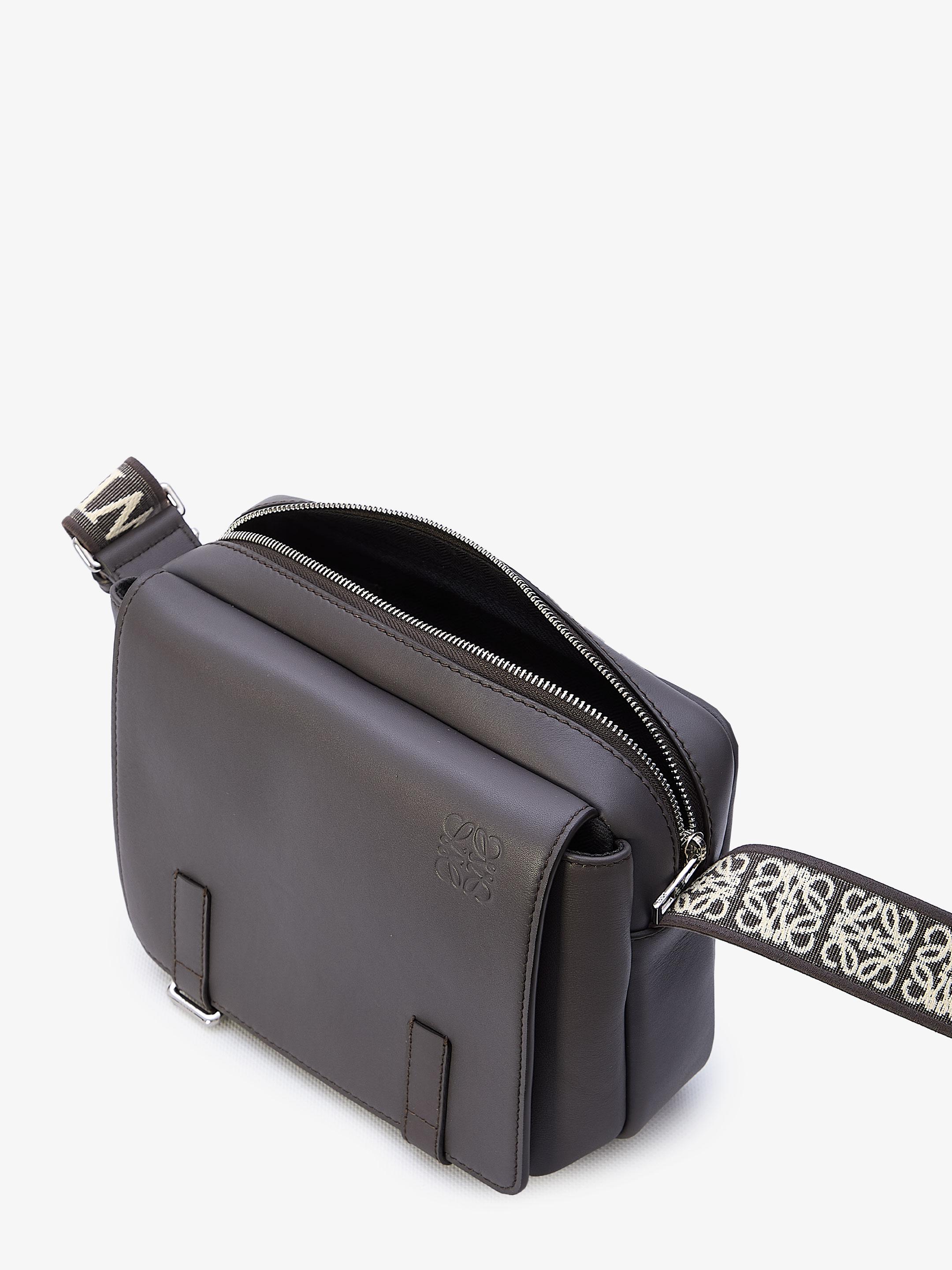 LOEWE｜CROSSBAGS (XS Military messenger bag in soft grai XS Military messenger bag in soft grained calfskin Grey - LOEWE