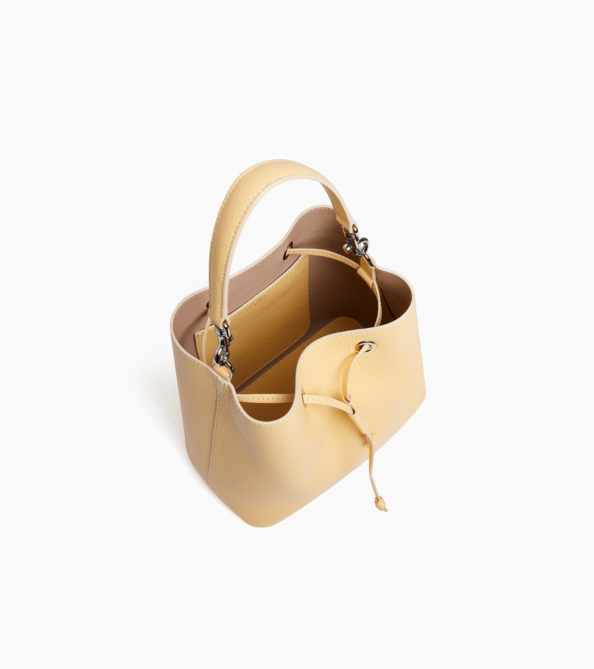 Le Tanneur Louise Bucket Bag in Metallic | Lyst