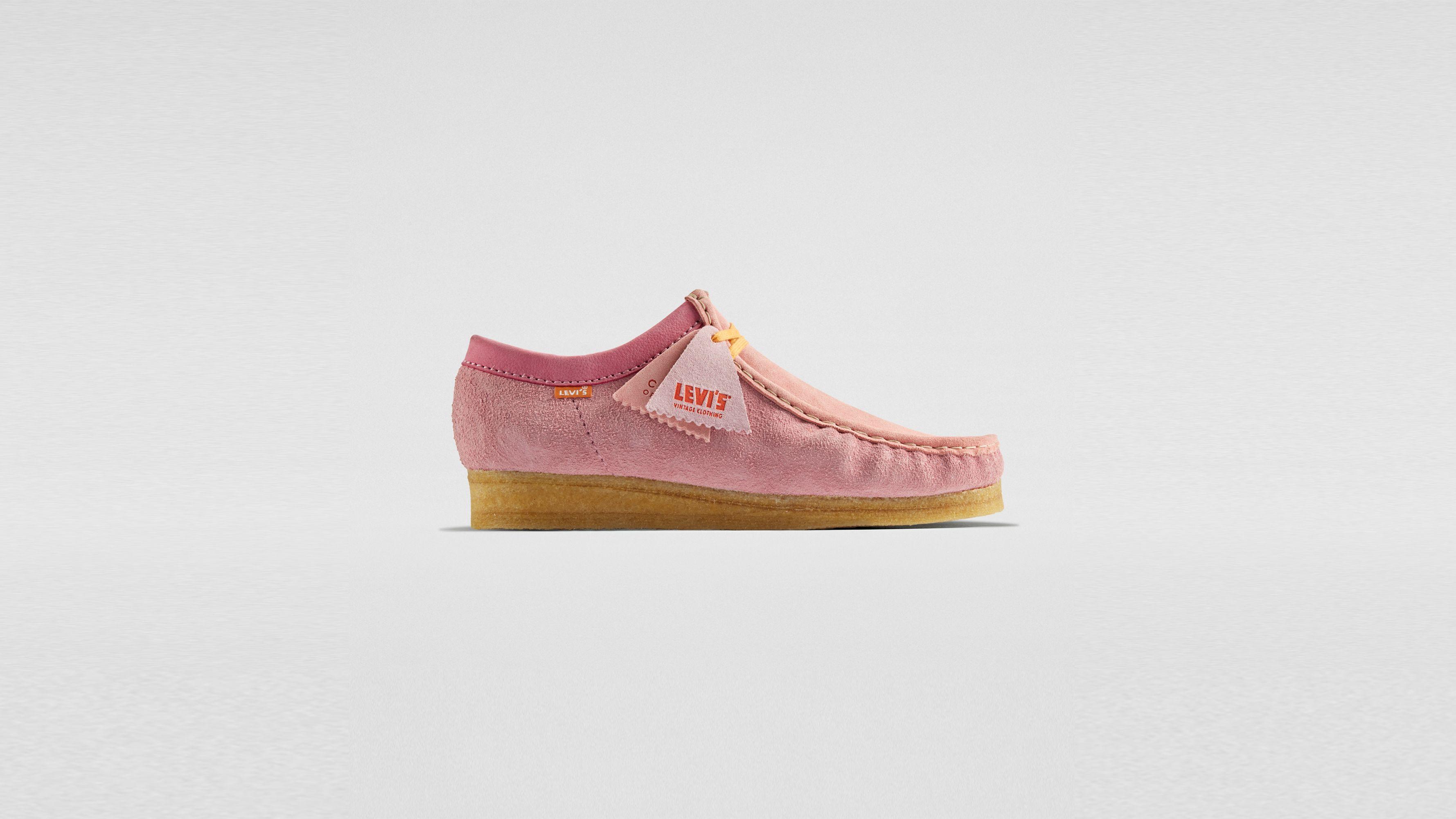 levis pink shoes