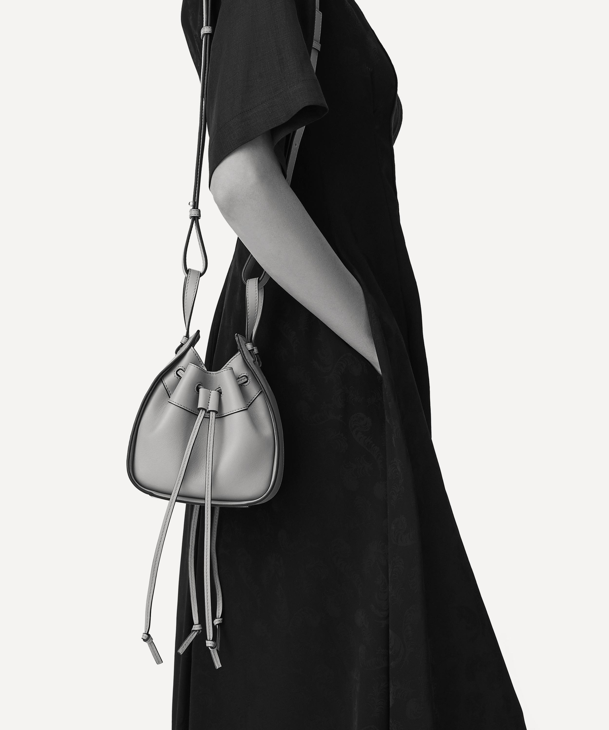 loewe bag hammock small