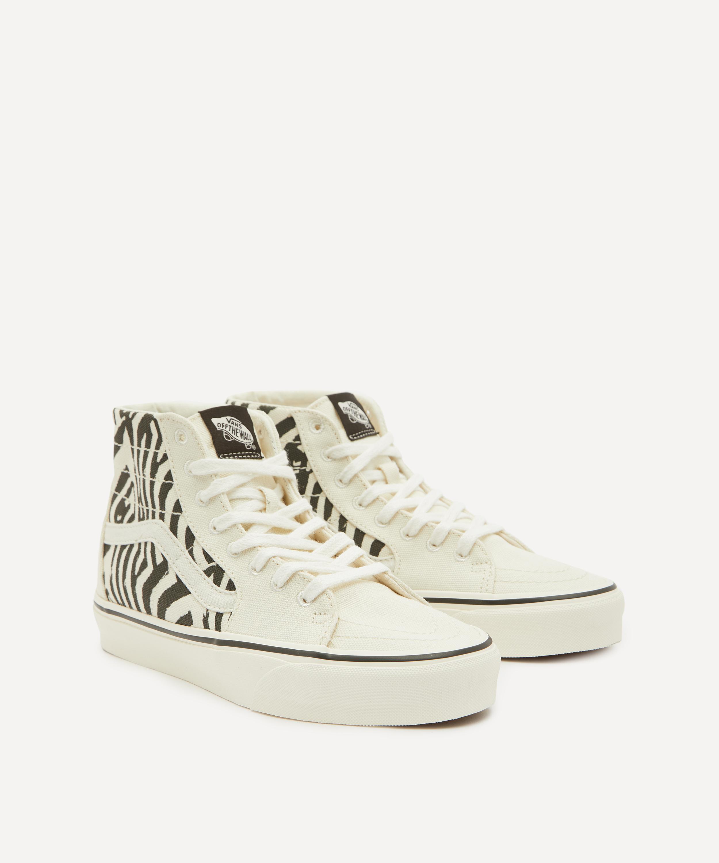 Vans Sk8-hi Dx Zebra Shoes in White | Lyst