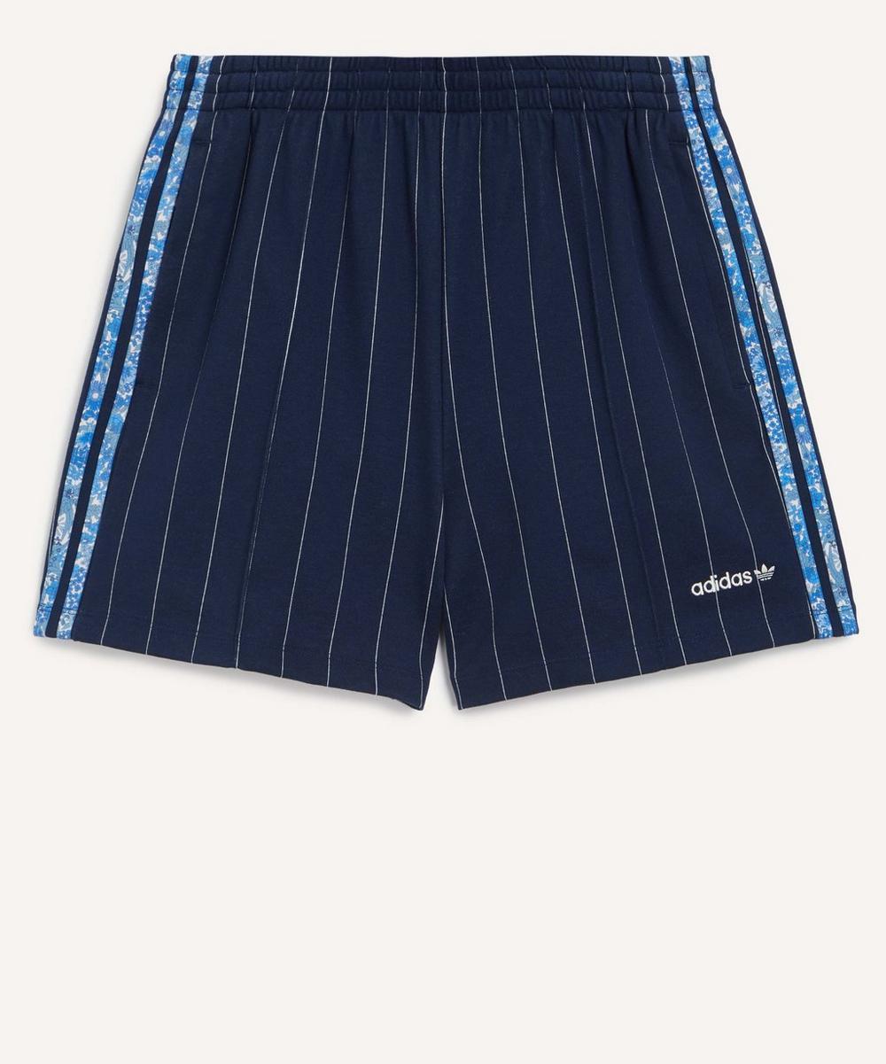 adidas×Liberty London☆Tonal Sprinter Shorts【UK発】 adidas Originals x Liberty London Tonal Sprinter Shorts