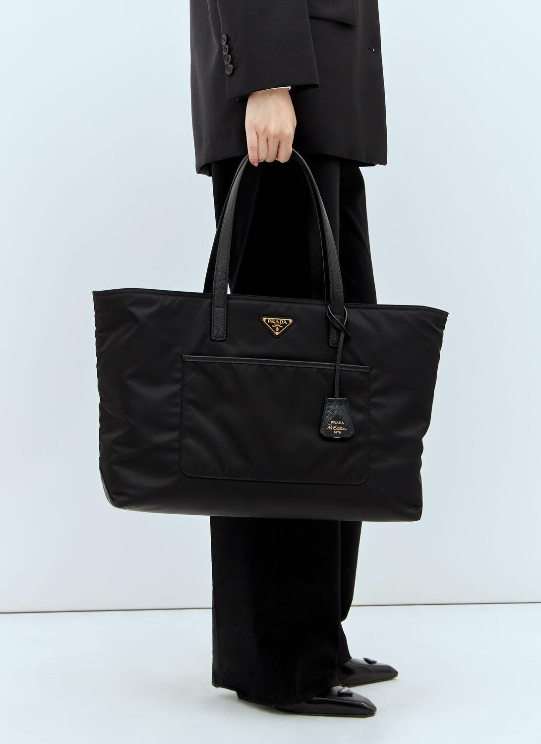 PRADA Re-Edition 1978 Re-Nylon トートバッグ ブラック 大人気 Black Prada Re-edition 1978 Large Re-nylon And Saffiano
