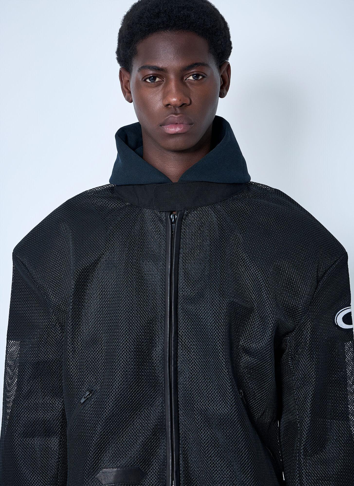 greg-ross-Black-All-Weather-