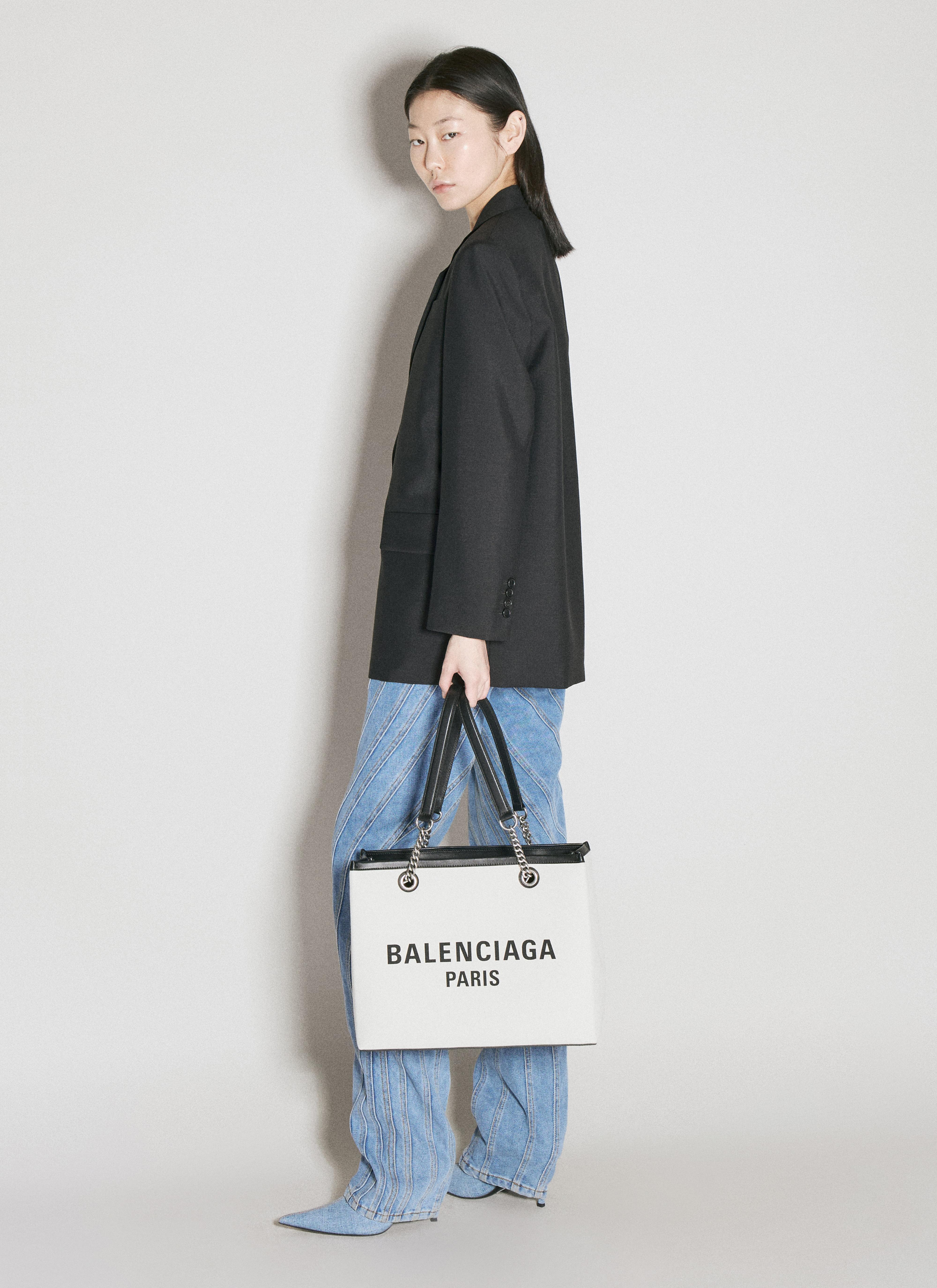 【関税＆送料込み】Balenciaga Duty Free Medium Tote Bag Balenciaga Medium Duty Free Tote Bag | Black | FARFETCH