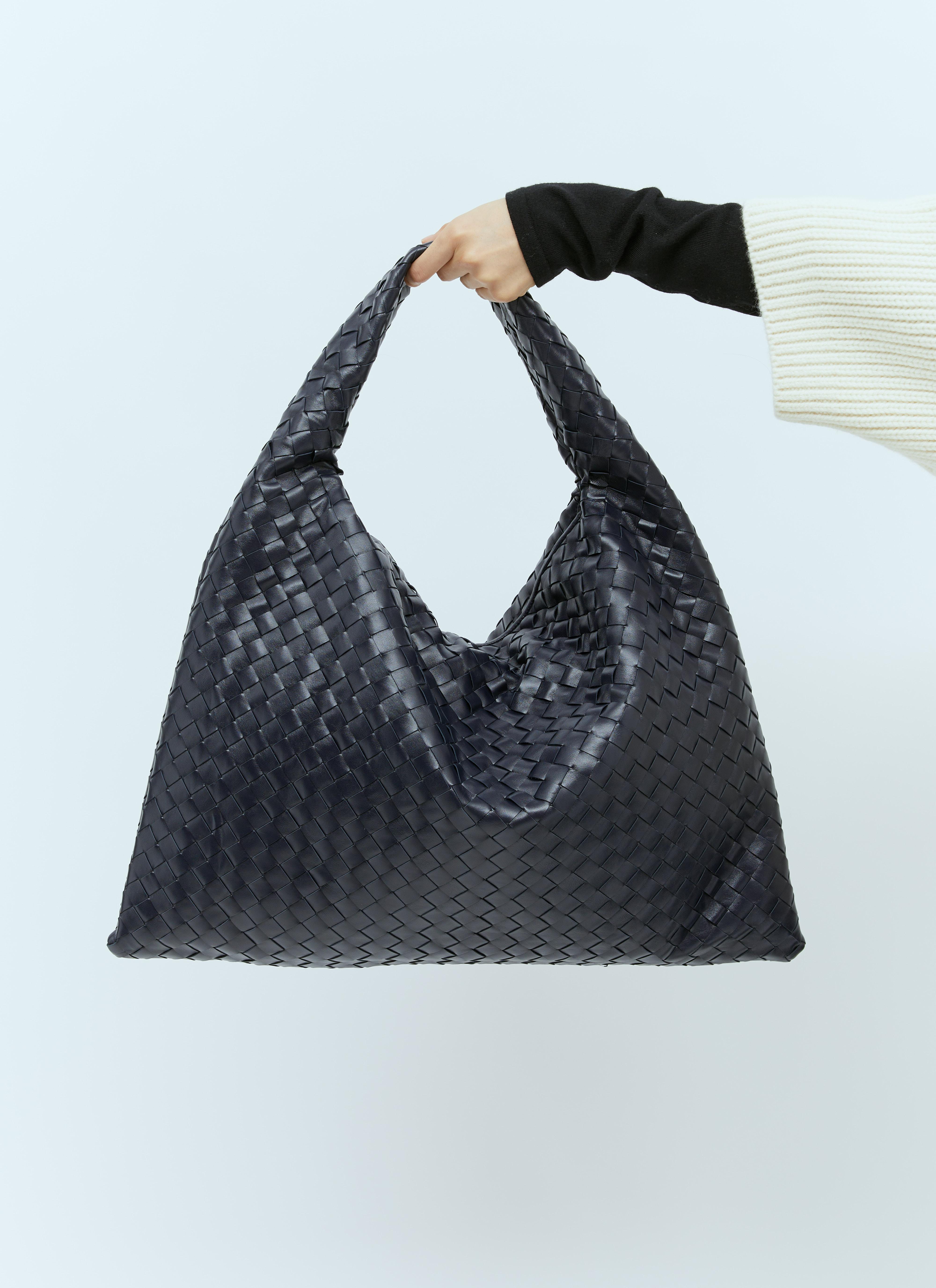 Bottega Veneta Large Hop Shoulder Bag in Black | Lyst