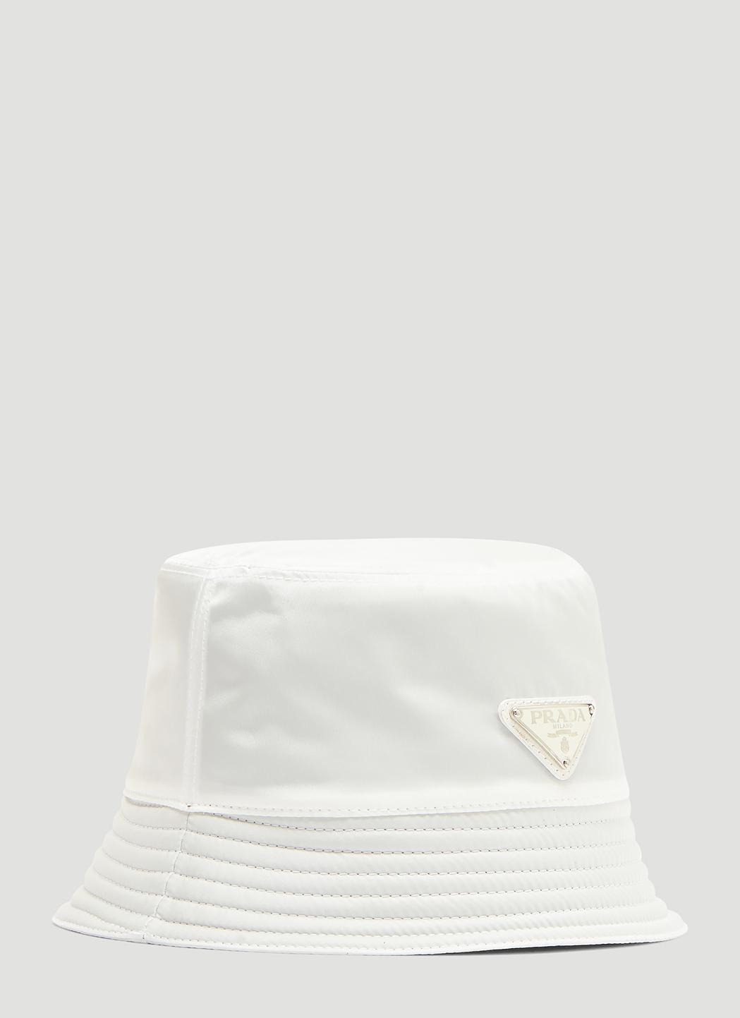 Prada Nylon Logo Bucket Hat In White for Men | Lyst