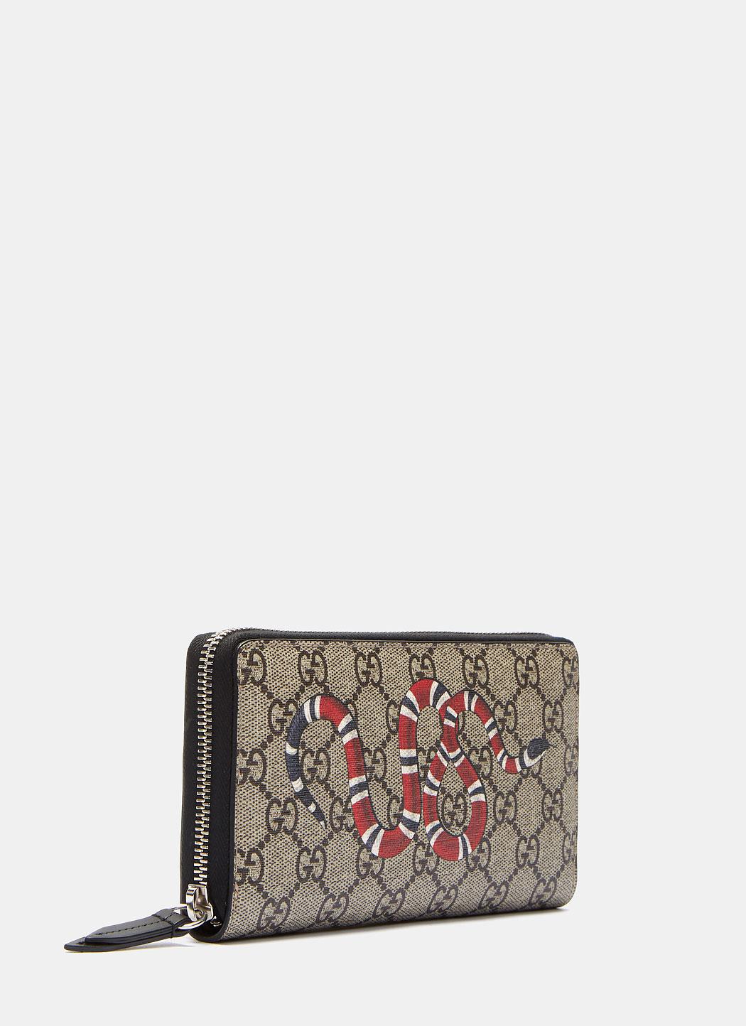 Gucci Snake Print GG Supreme Zip Around Wallet for Men | Lyst