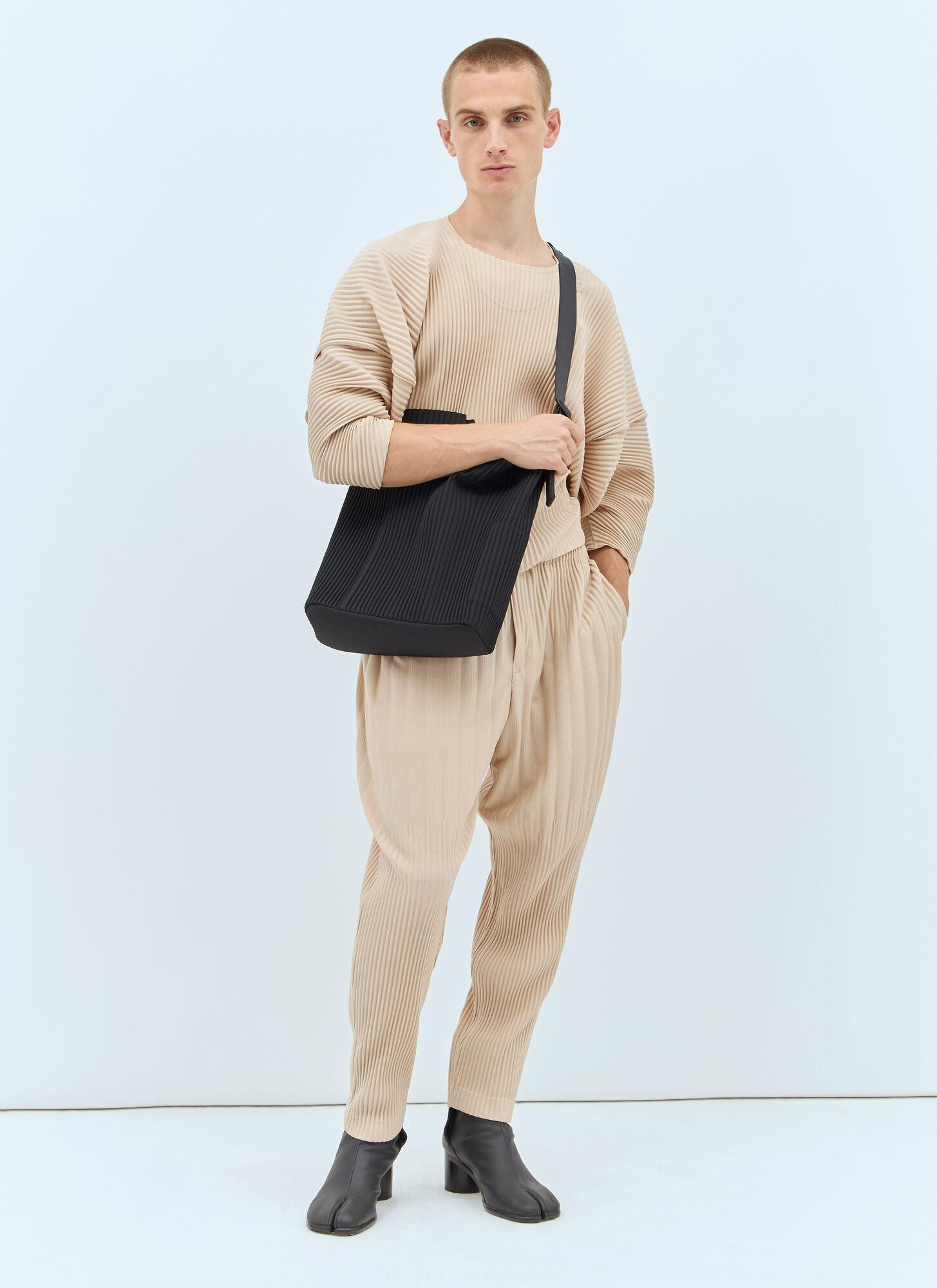 バッグ homme plisse issey miyake Men's Homme Plissé Issey Miyake Bags from $319 | Lyst Canada