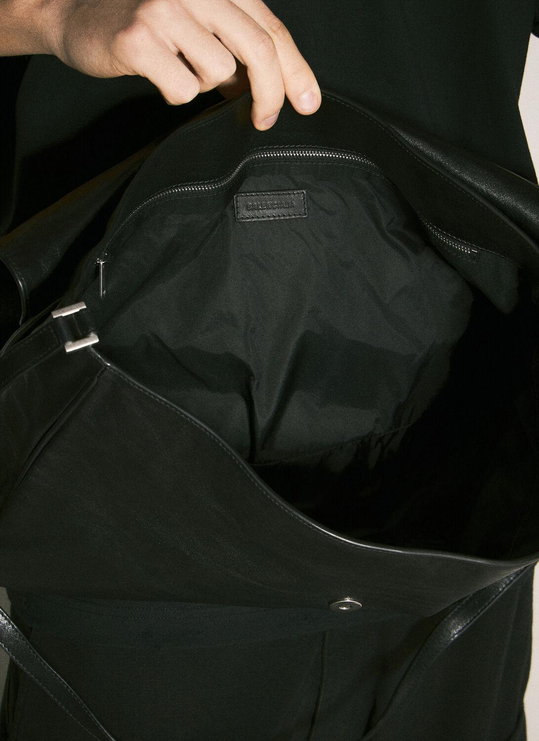 Balenciaga Grungy Medium Messenger Bag for Men | Lyst