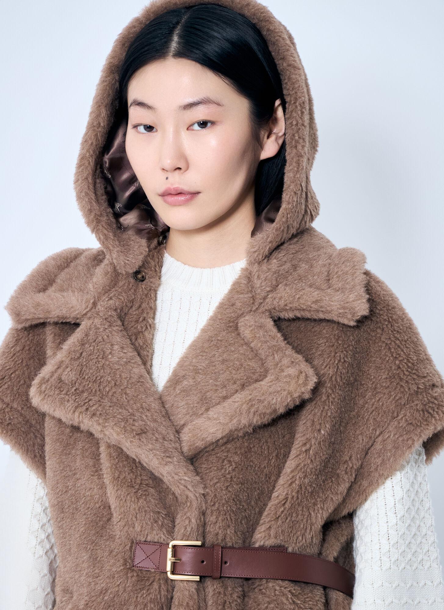 ベスト・ジレ Max Mara LANOSO4 - Teddy fabric vest cape 4731145106005-e-lanoso4.jpg
