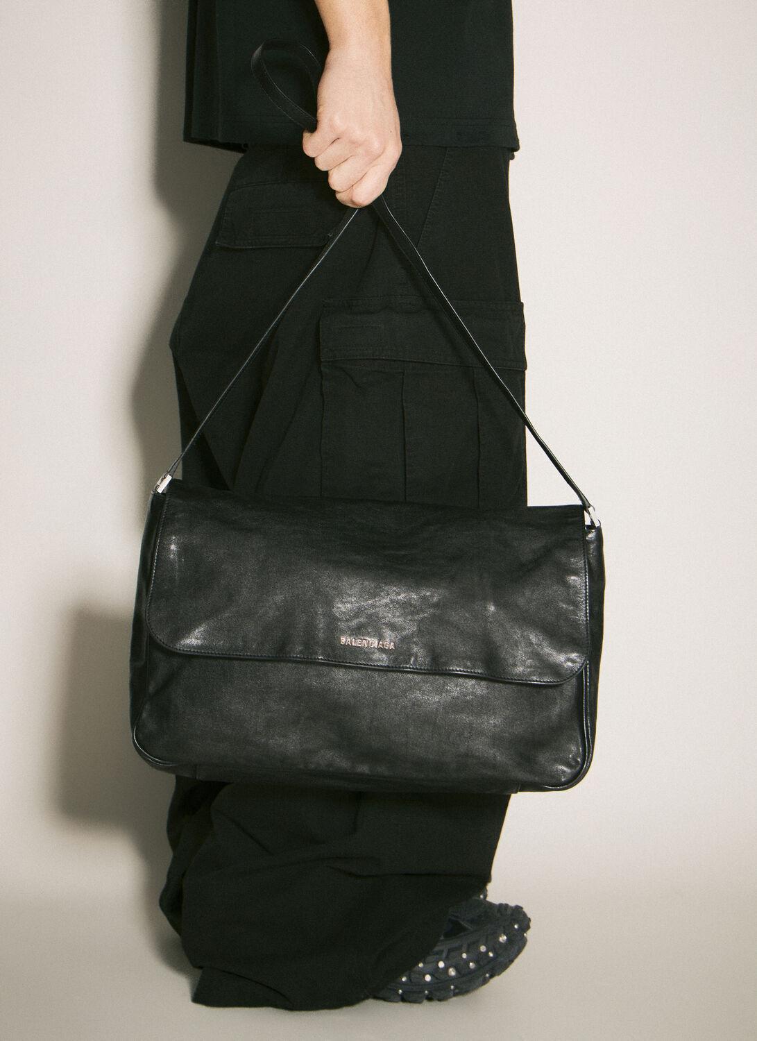Balenciaga Grungy Medium Messenger Bag for Men | Lyst
