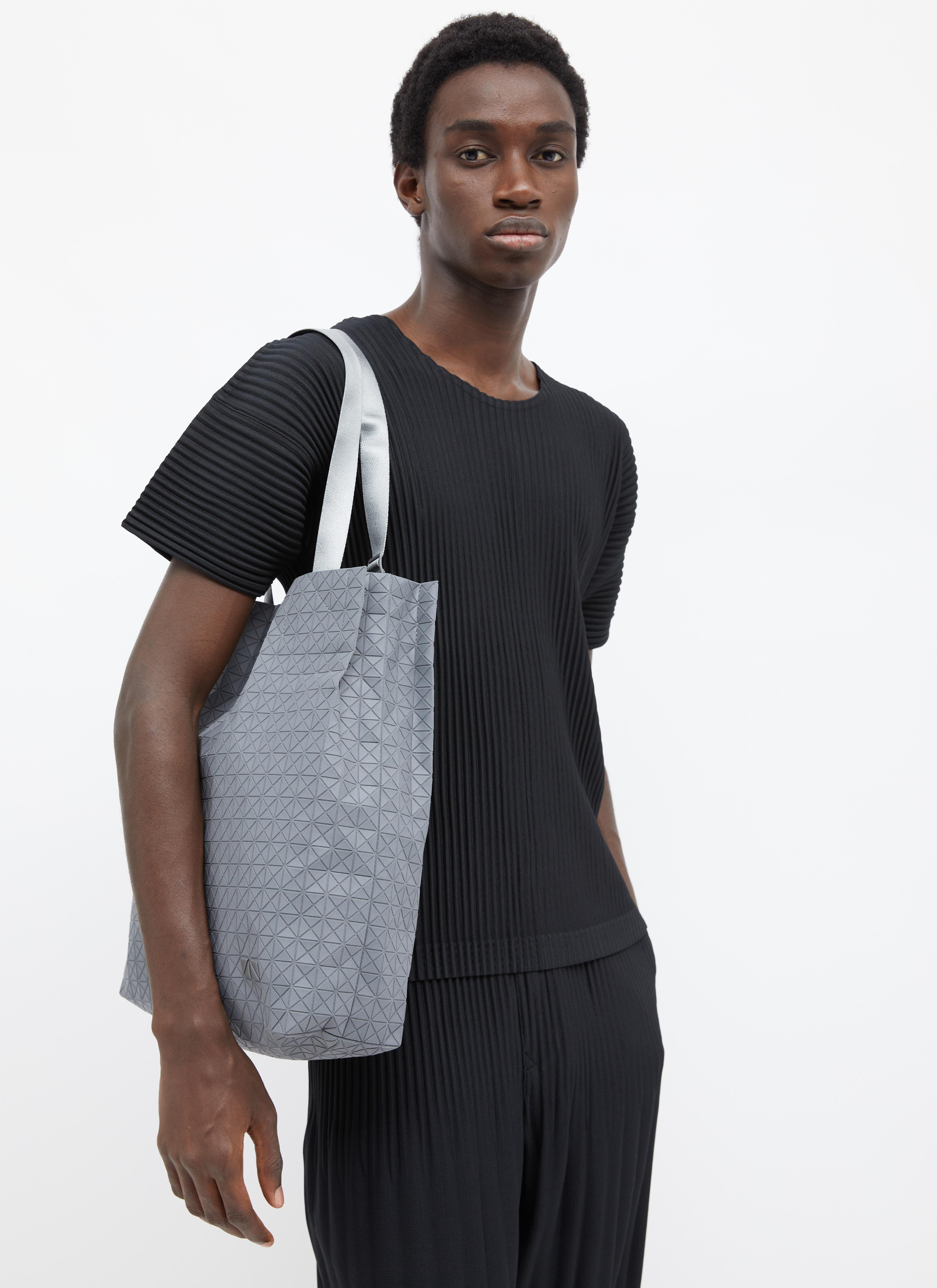 Issey Miyake Cart S One-tone Tote Bag in Gray for Men | Lyst Issey Miyake Cart S One-tone Tote Bag in Gray for Men | Lyst