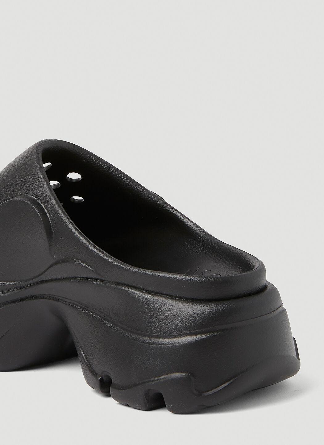 adidas By Stella McCartney Moulded Clogs in Black | Lyst UK