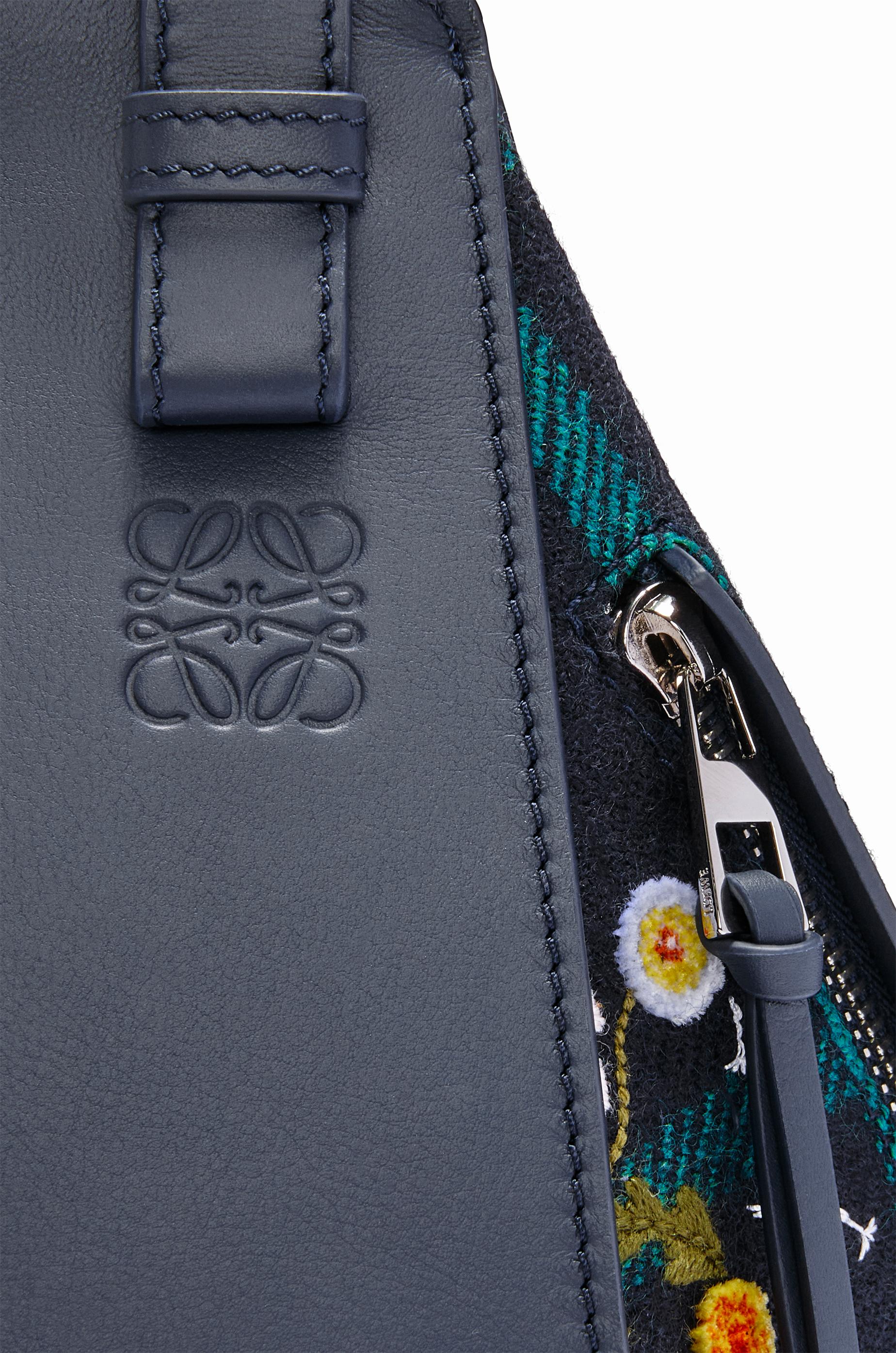 【LOEWE】Hammock Compact Bag in Deep Navy Compact Hammock bag in soft grained calfskin Blue - LOEWE