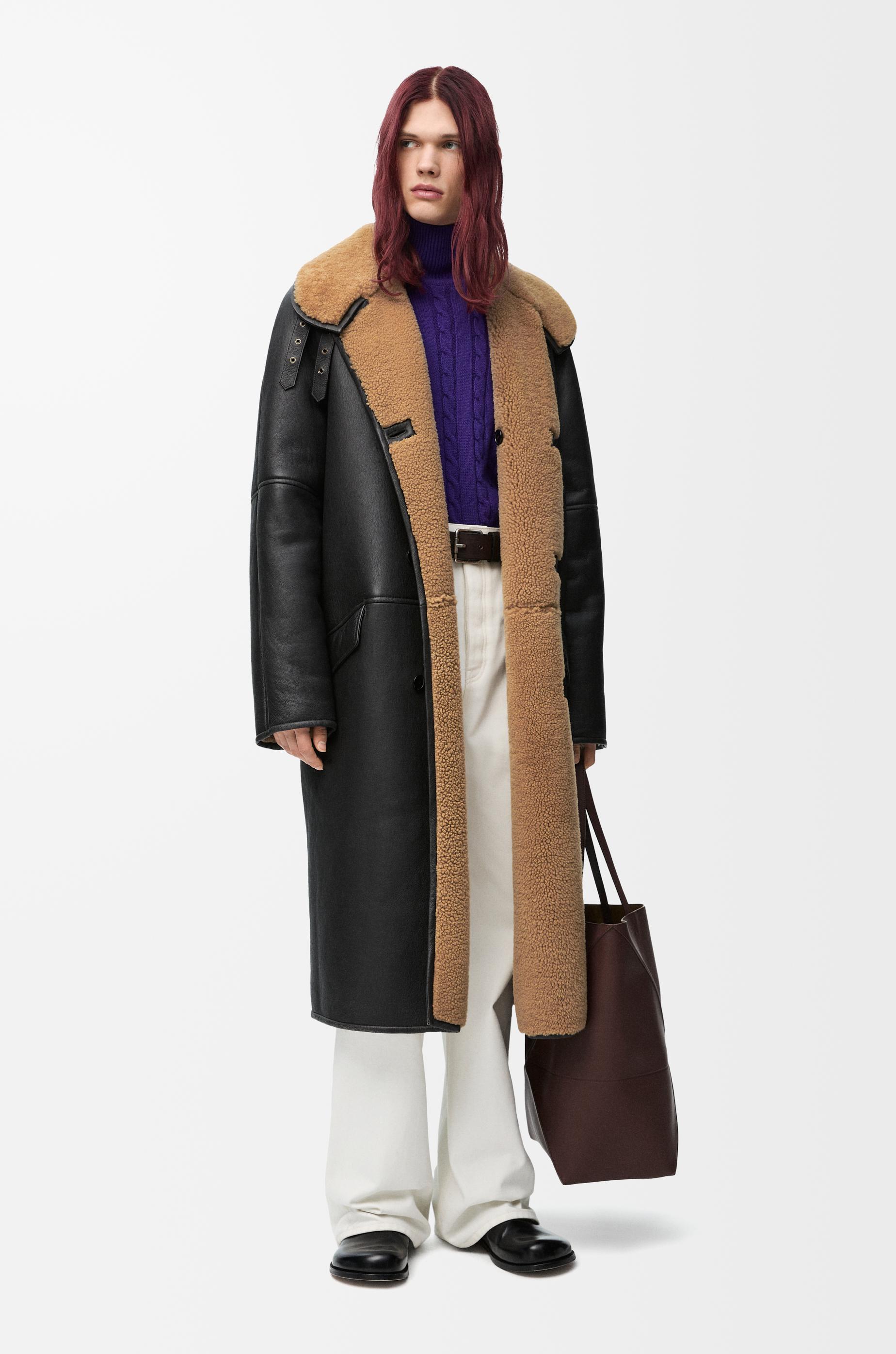 【国内発送】LOEWE ムートンコート Double-breasted coat 7860b50881038335a0dca3c1bf35fa
