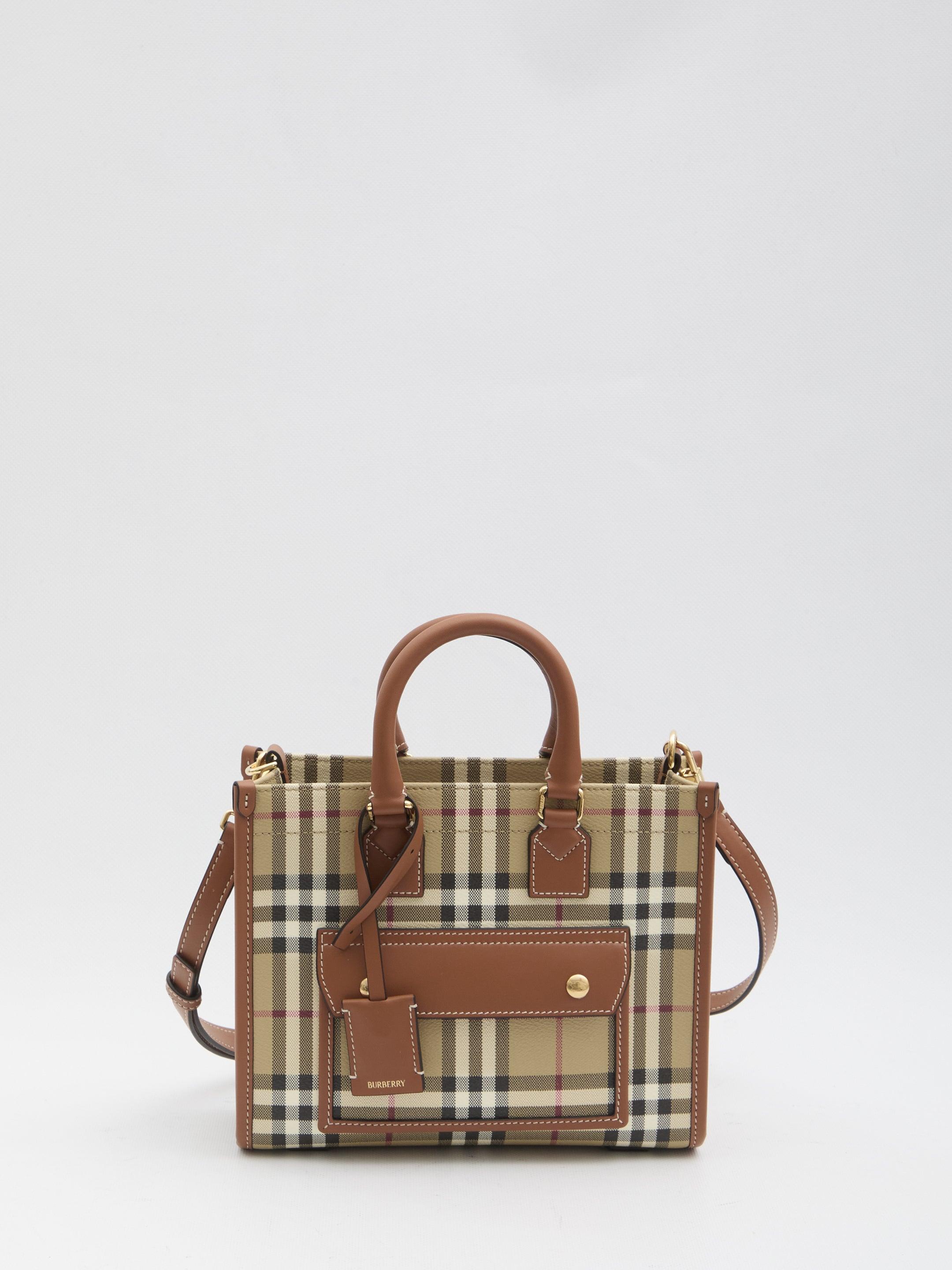 Designer Burberry Freya Tote Bags for Women - Up to 44% off | Lyst