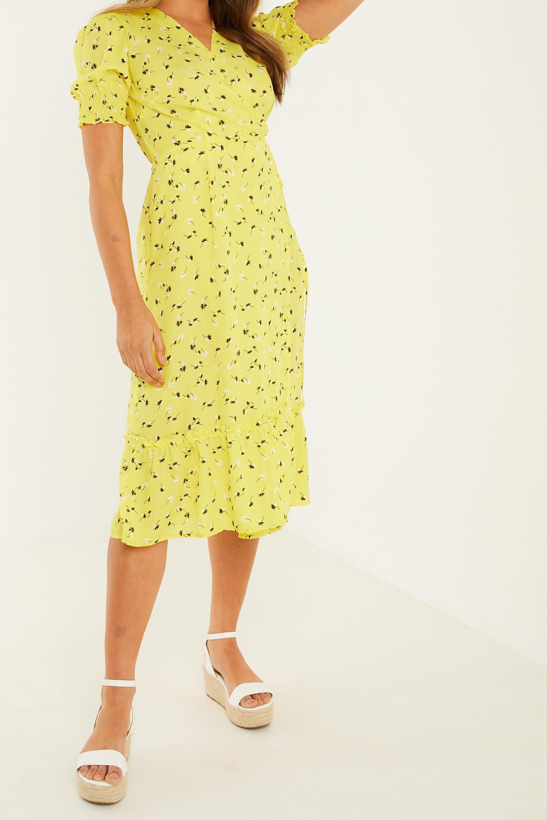 quiz yellow dress