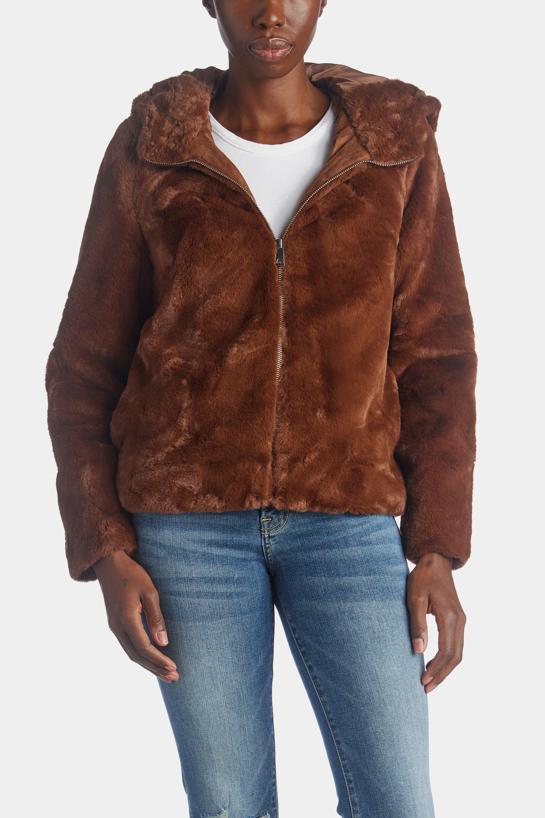 Vero Moda Short Faux Fur Jacket in Brown | Lyst