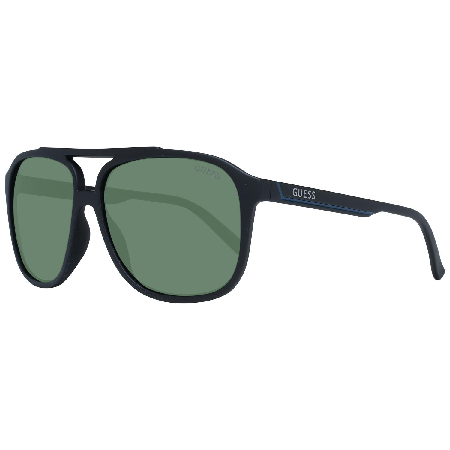 Guess Sunglasses in Green for Men | Lyst