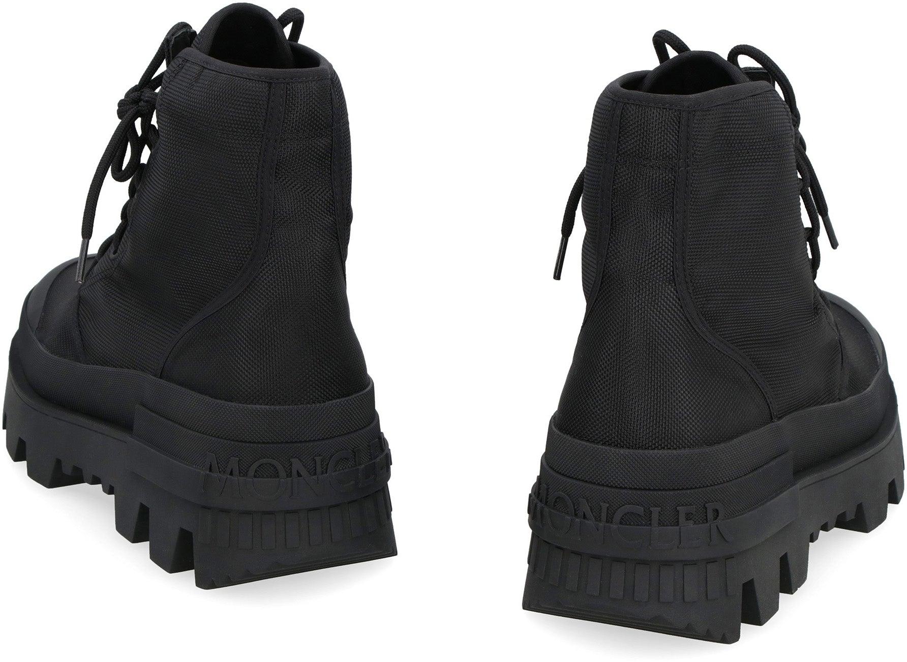 Moncler Genius 4 Moncler Hyke - Hyke Desertyx Combat Boots in