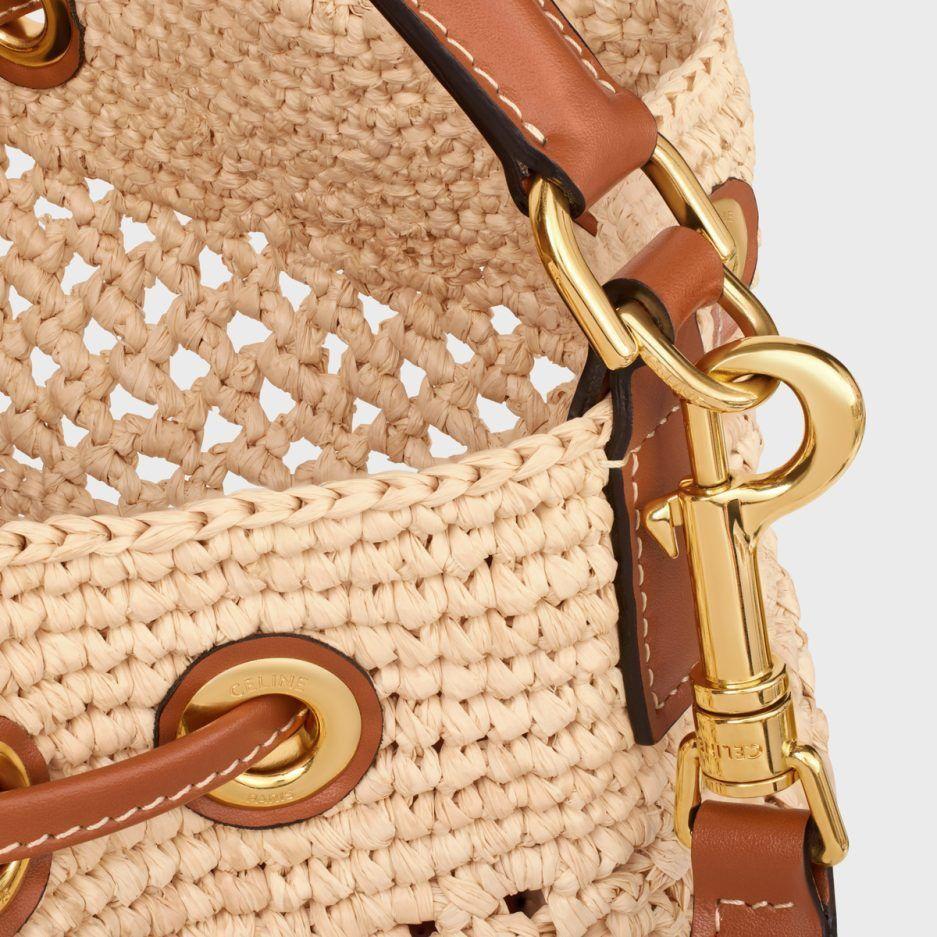 かごバッグ Celine Clara Bucket Bag Packshot Large-122622GTO.