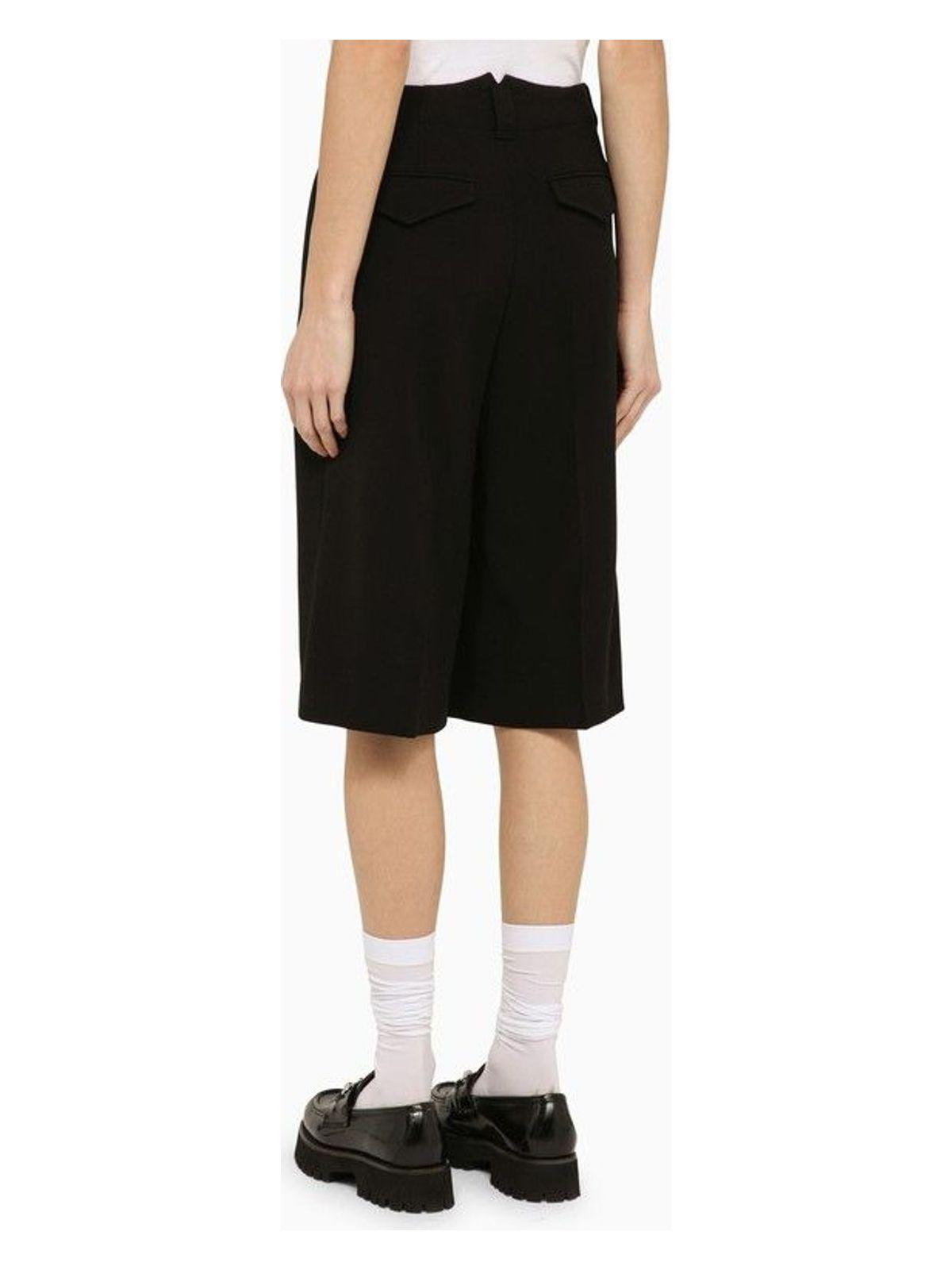 ショートパンツ Ami Paris Black wool-blend bermuda shorts Ami Paris Black wool-blend bermuda shorts | TheDoubleF